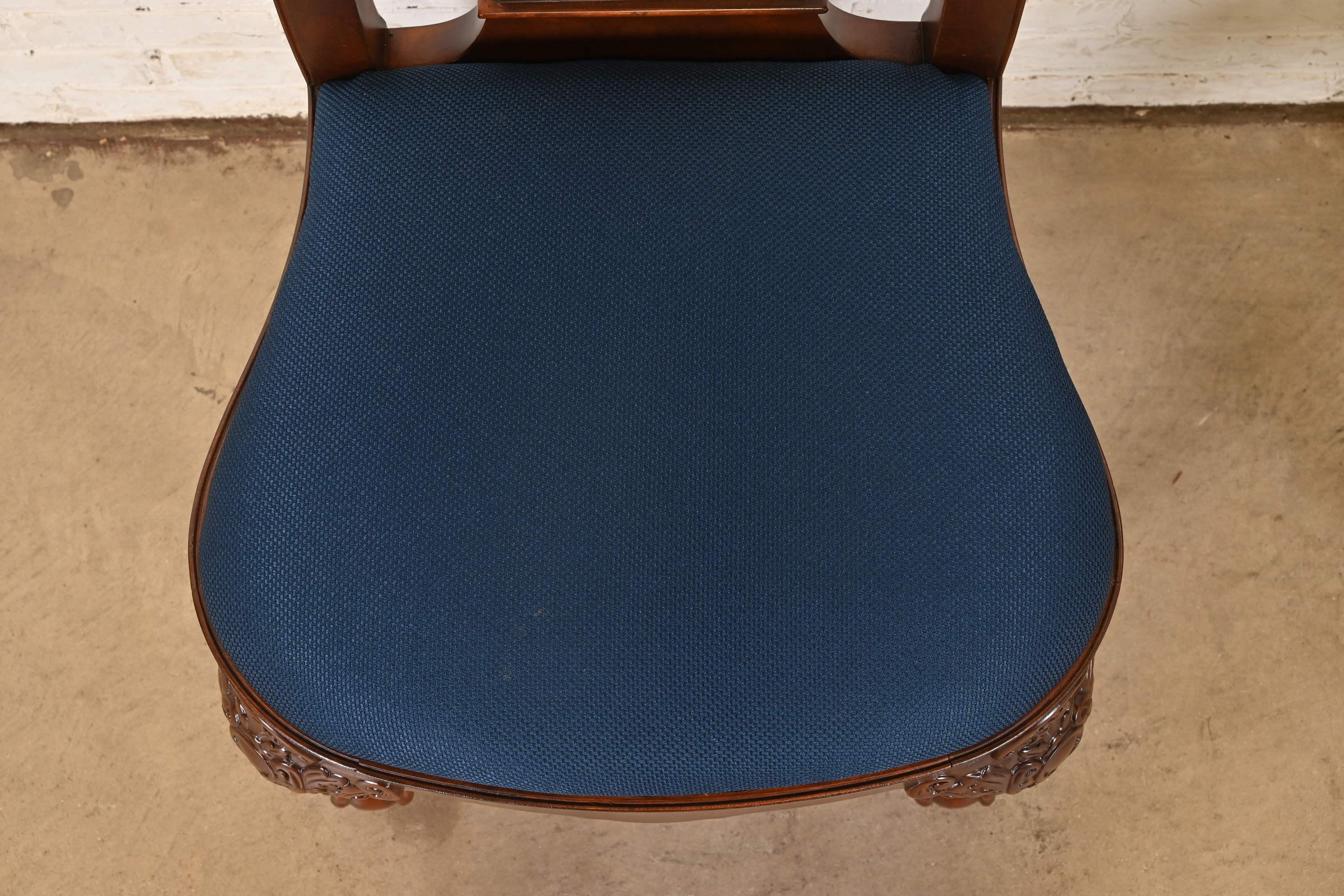 Baker Furniture Stately Homes Georgian Carved Walnut Dining Chairs, Refinished For Sale 4