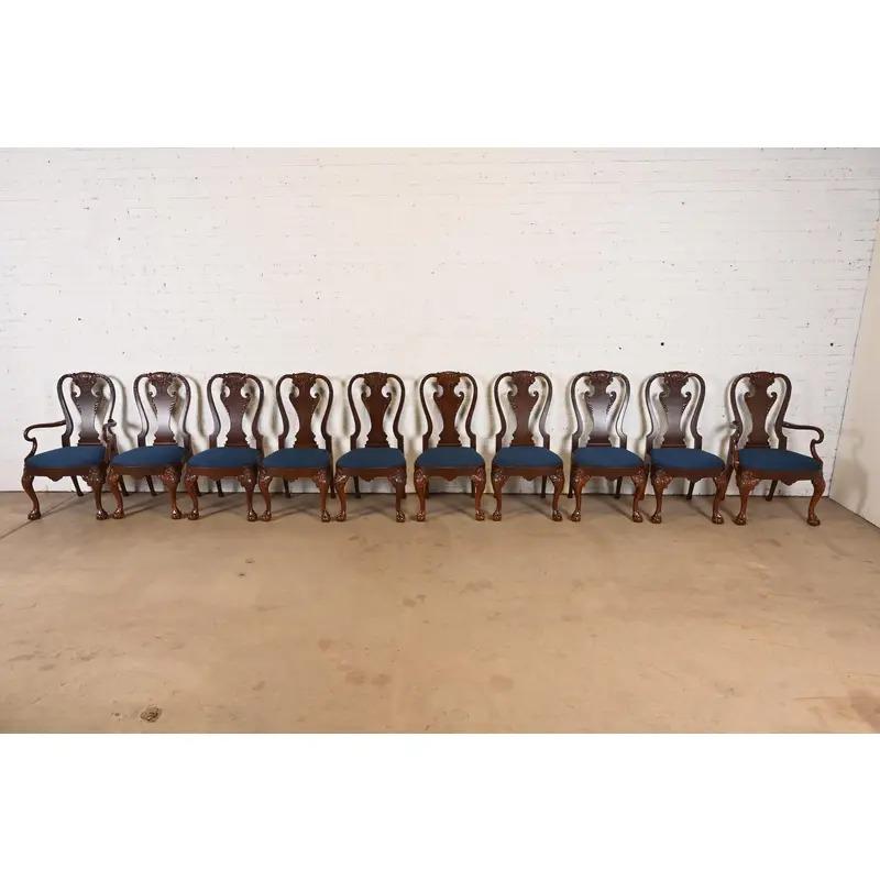 Late 20th Century Baker Furniture Stately Homes Georgian Dining Chairs, Newly Refinished For Sale
