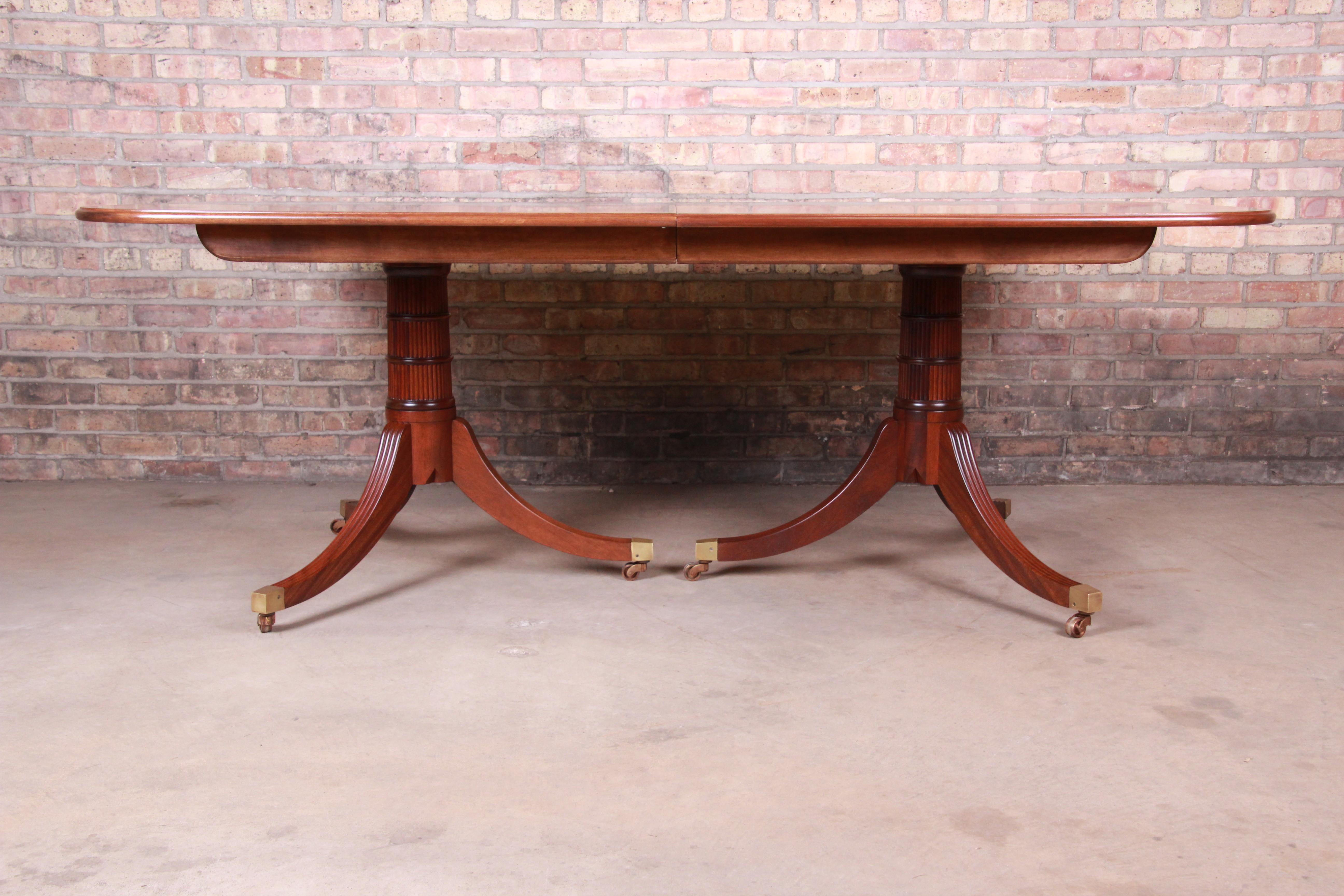 Baker Furniture Stately Homes Georgian Mahogany Dining Table, Newly Restored 2