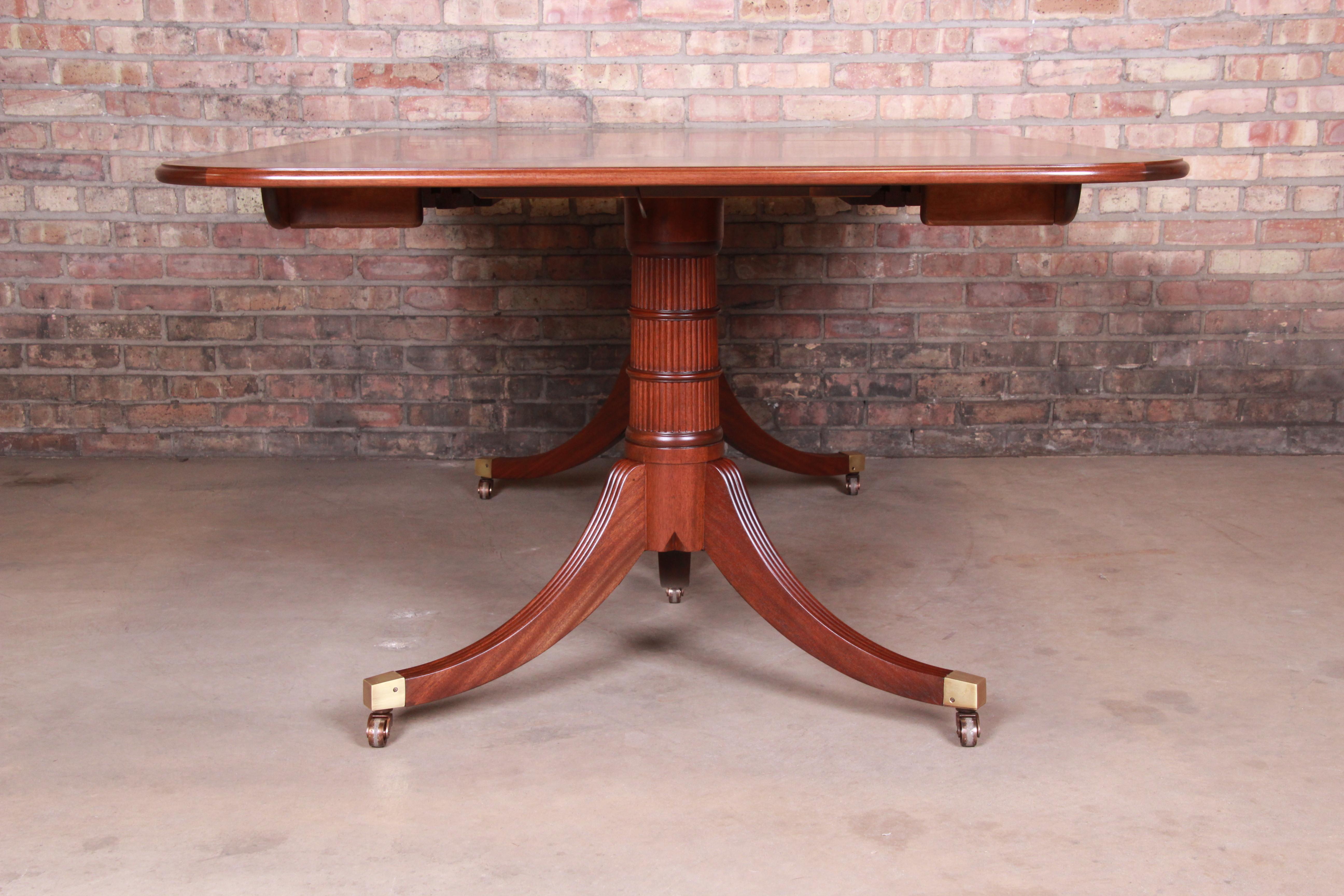Baker Furniture Stately Homes Georgian Mahogany Dining Table, Newly Restored 10
