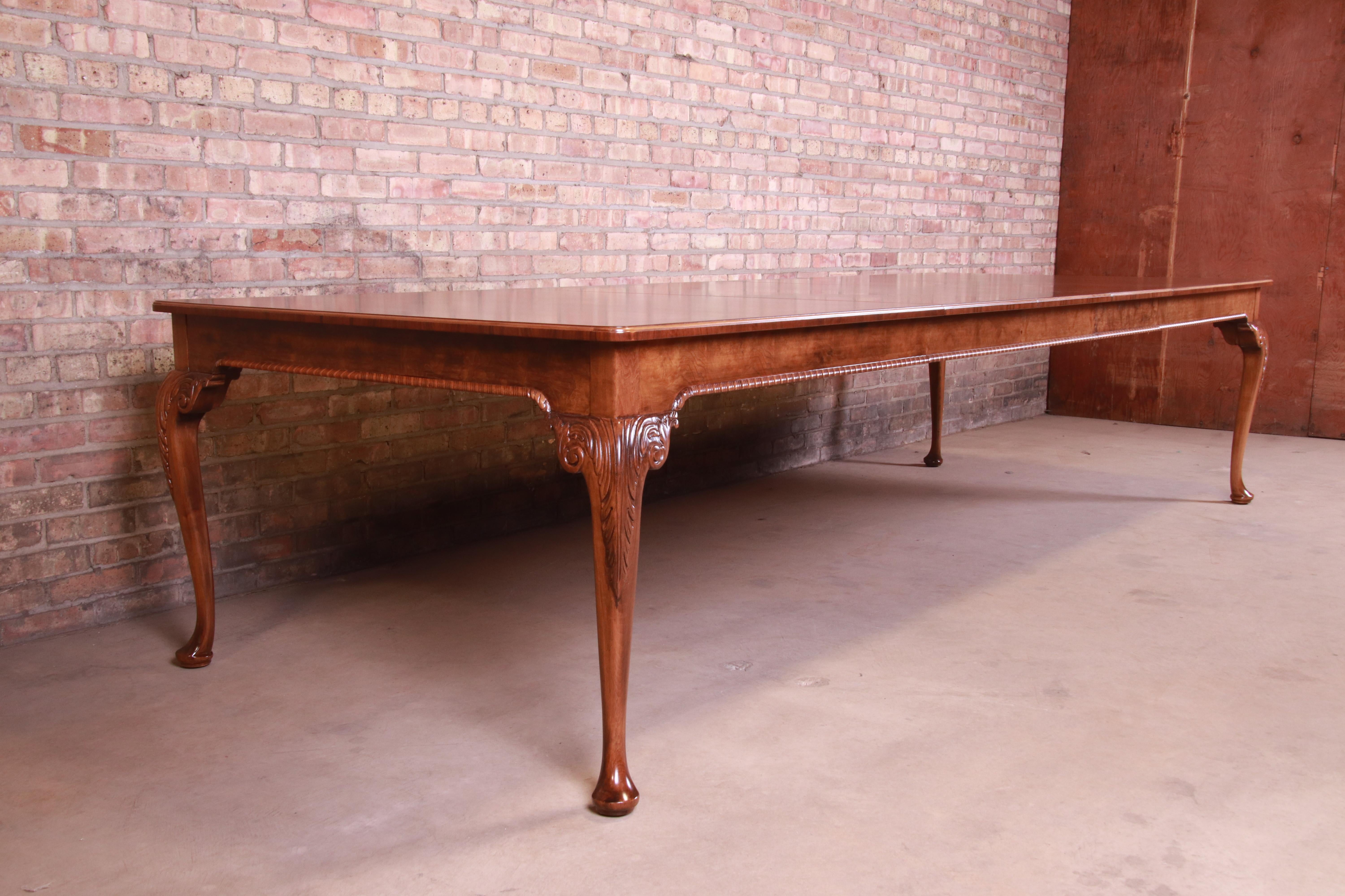 queen anne dining table