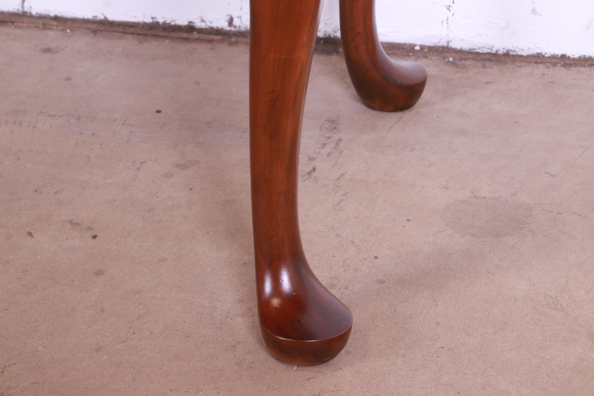 Baker Furniture Stately Homes Queen Anne Walnut Huntboard Sideboard, Refinished 10