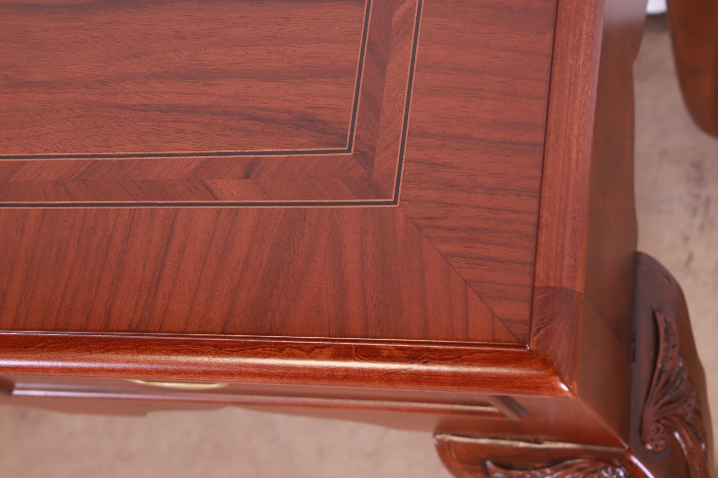 Baker Furniture Stately Homes Queen Anne Walnut Huntboard Sideboard, Refinished 12