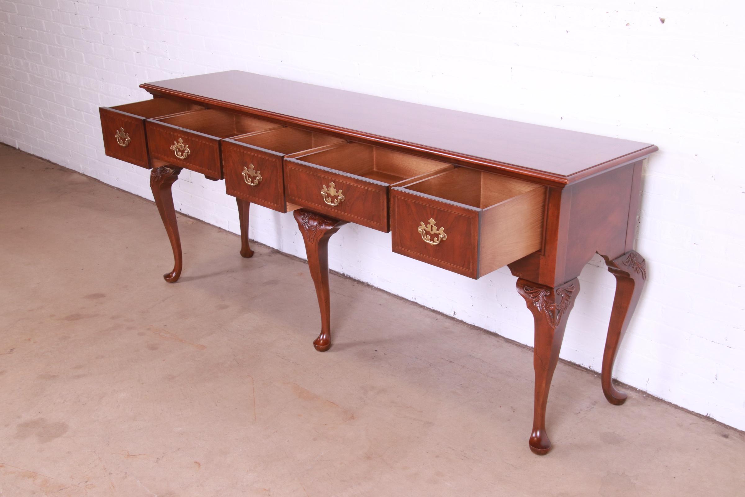 Baker Furniture Stately Homes Queen Anne Walnut Huntboard Sideboard, Refinished 2
