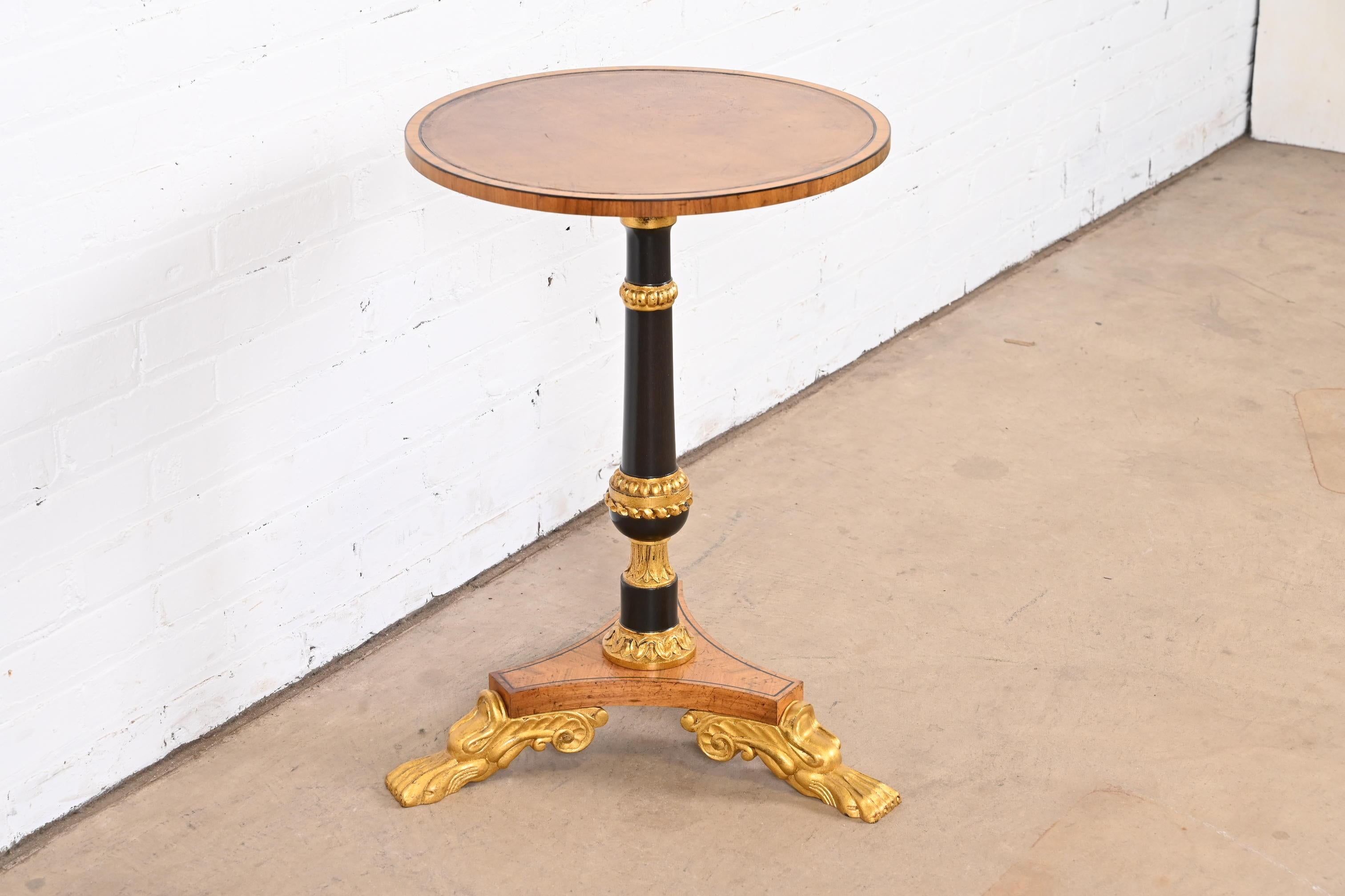 20th Century Baker Furniture Stately Homes Regency Ebonized and Giltwood Pedestal Side Table For Sale