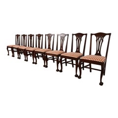 Chaises de salle à manger en acajou sculpté de style Chippendale de Baker Furniture, ensemble de huit chaises