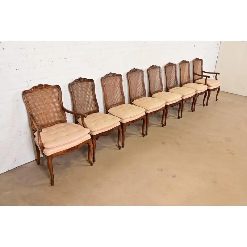 Baker Furniture Stil Französisch Provincial Louis XV Esszimmerstühle, Satz von acht im Zustand „Gut“ im Angebot in South Bend, IN