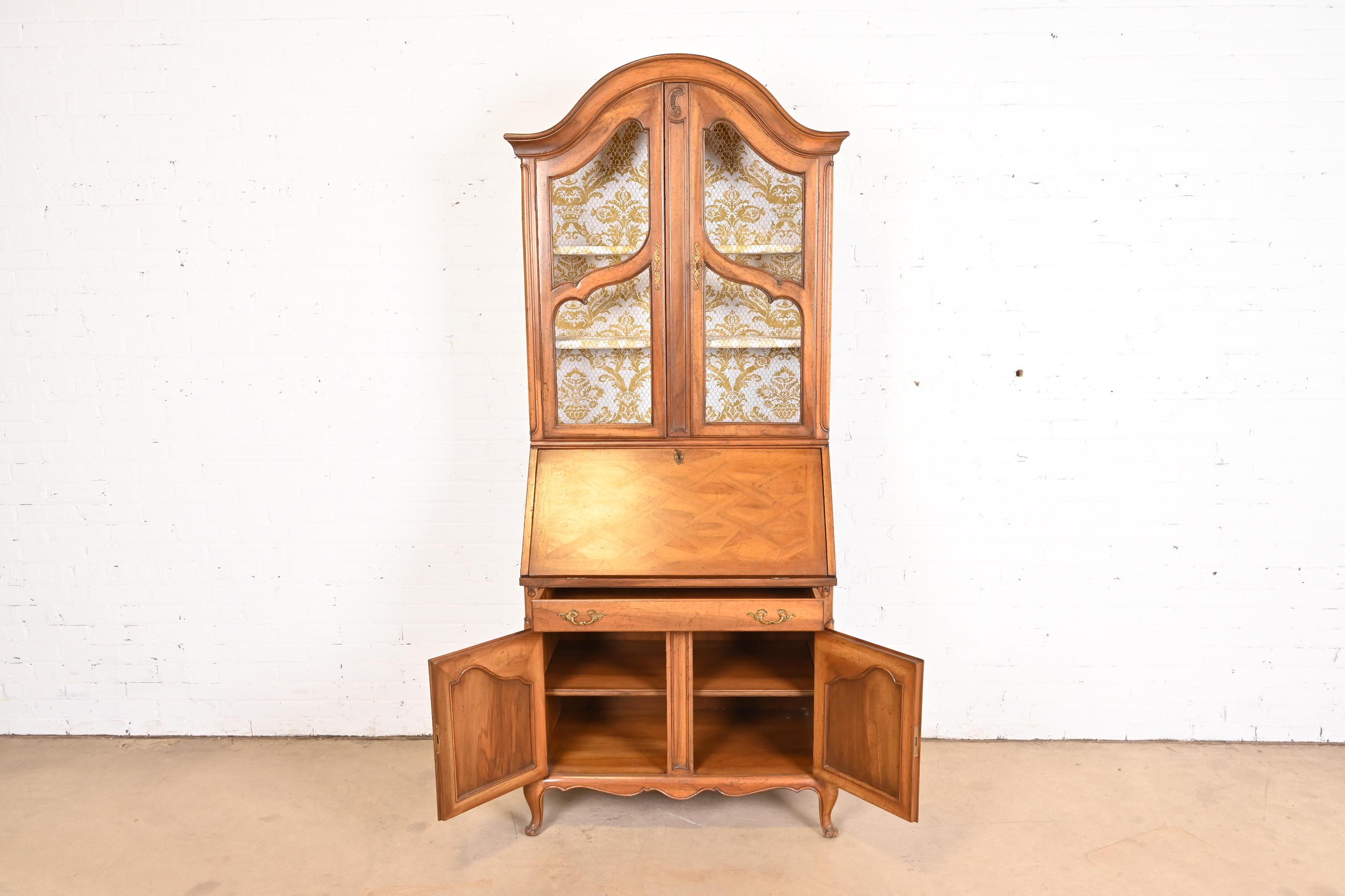 Baker Furniture Style French Provincial Louis XV Walnut Drop Front Secretary  For Sale 5