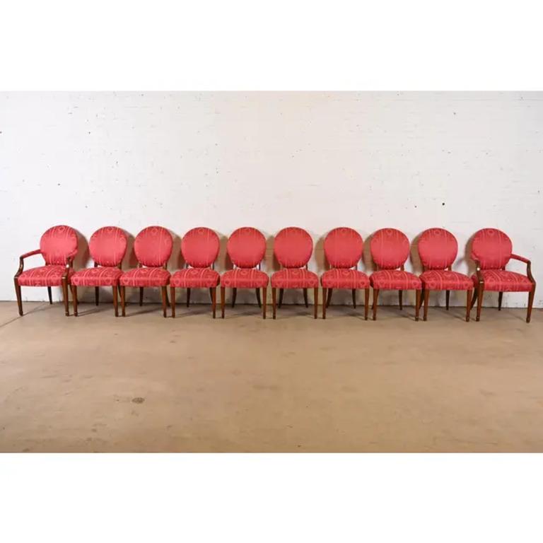 Baker Furniture Stil Französisch Regency Louis XVI geschnitzte Mahagoni Esszimmerstühle (Louis XVI.) im Angebot