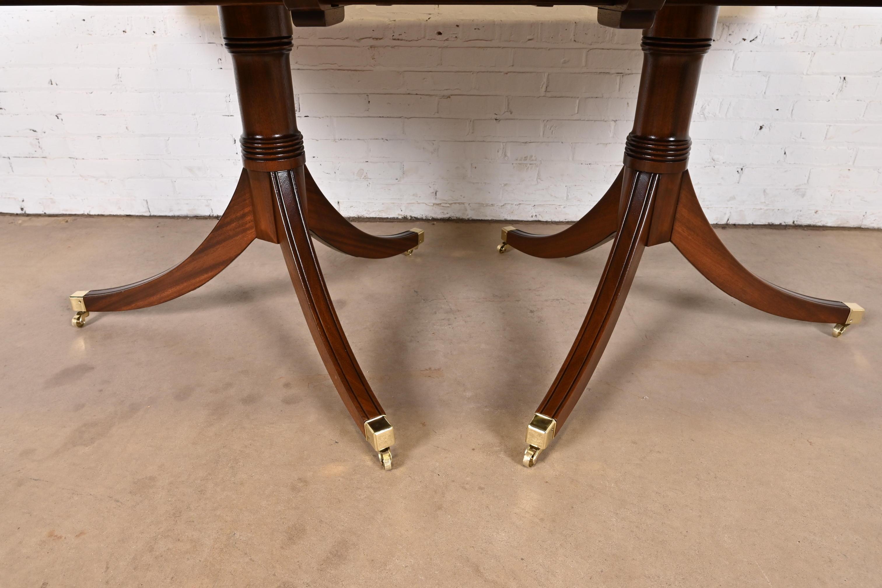 Baker Furniture Style Georgian Banded Mahogany Double Pedestal Dining Table 5