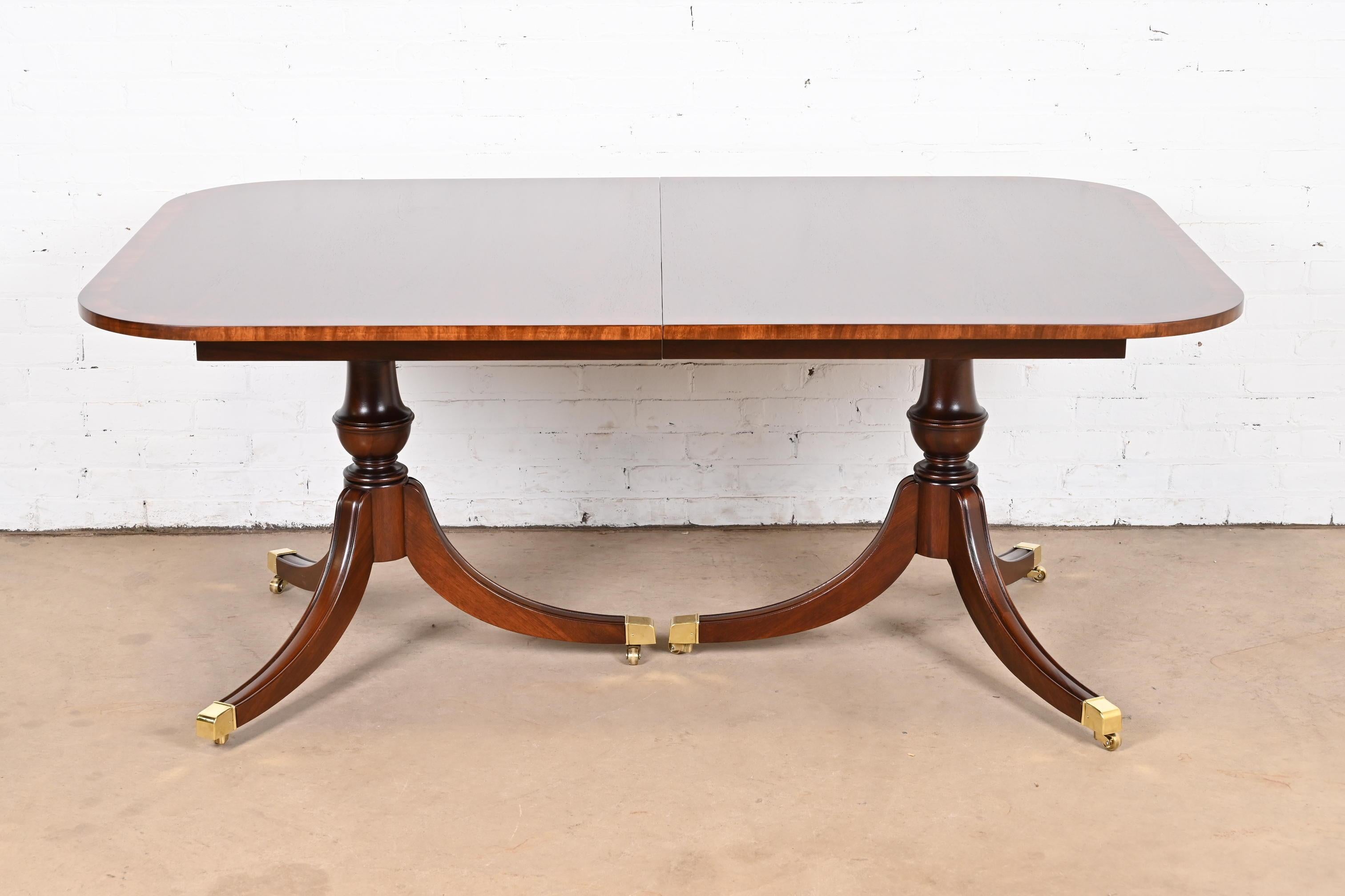 Baker Furniture Style Georgian Banded Mahogany Double Pedestal Dining Table 6