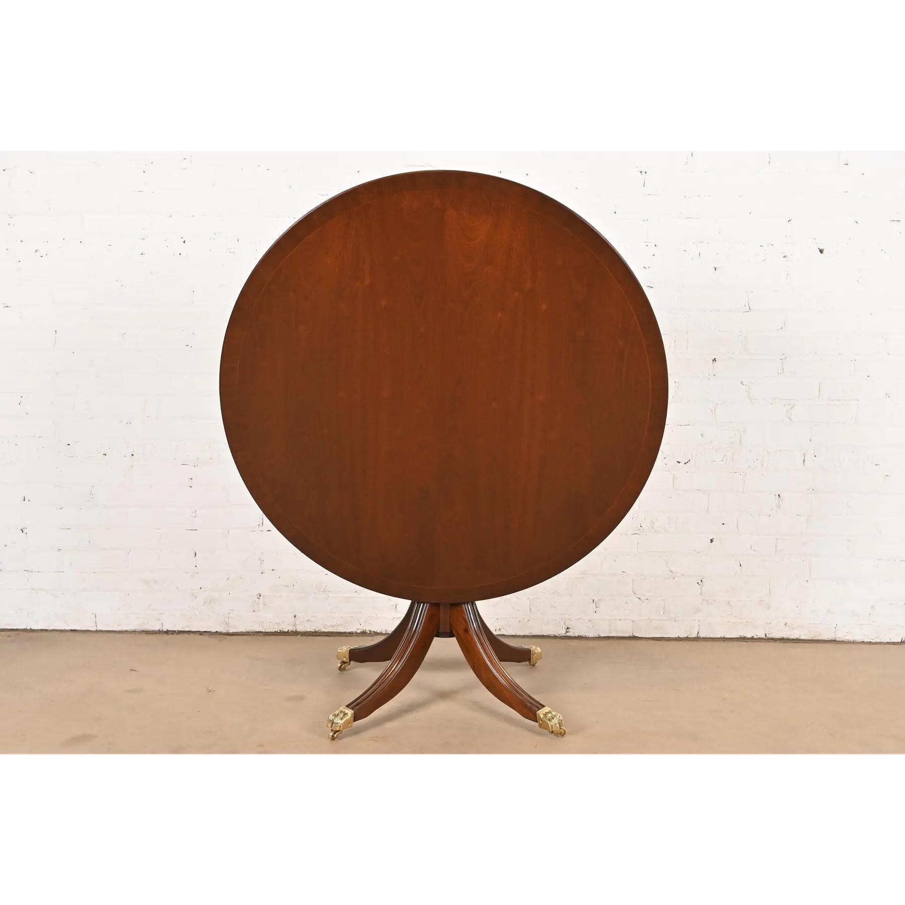 Baker Furniture Style Georgian Banded Mahogany Flip Top Dining, Refinished For Sale 4