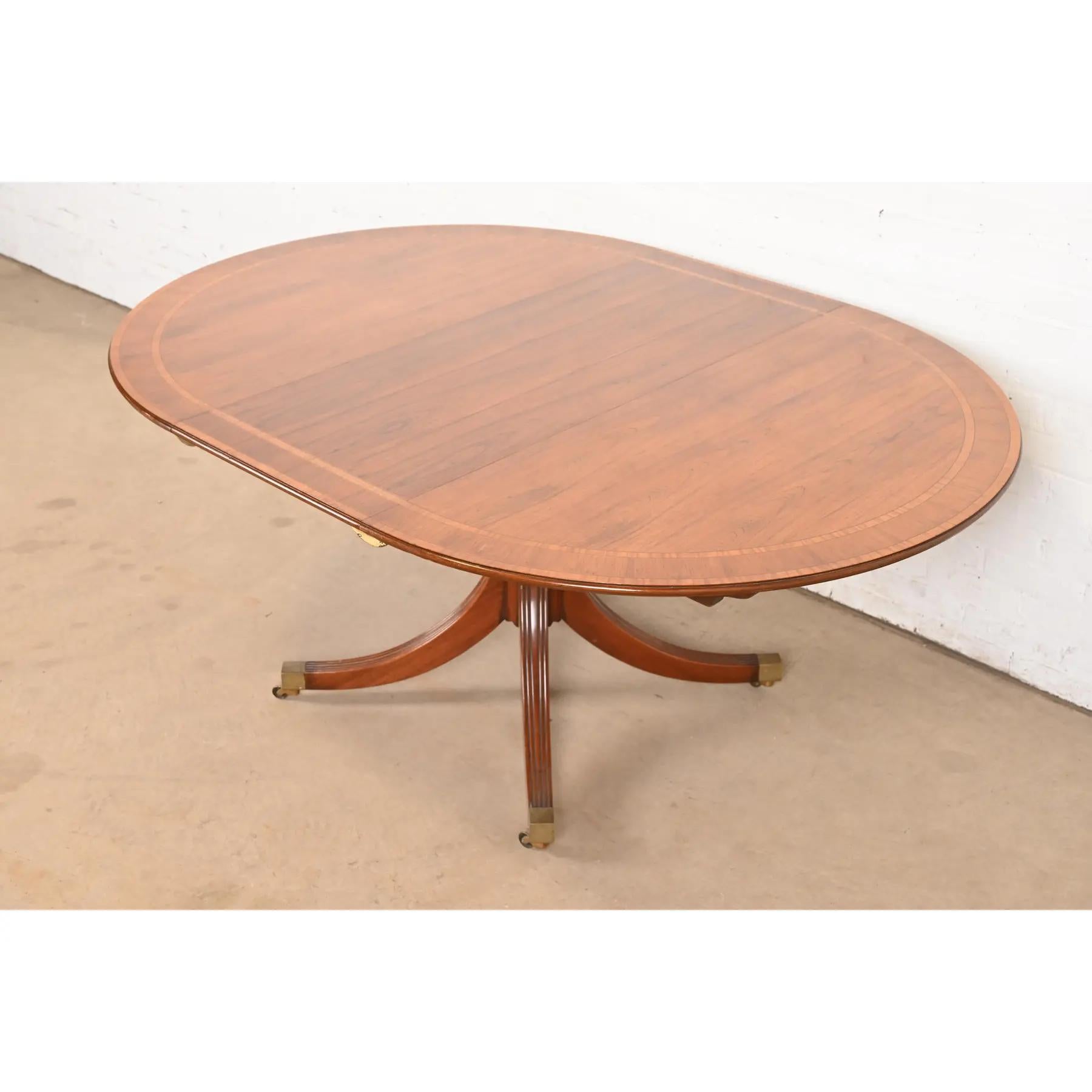 Baker Furniture Style Georgian Banded Rosewood Pedestal Extension Dining Table 4