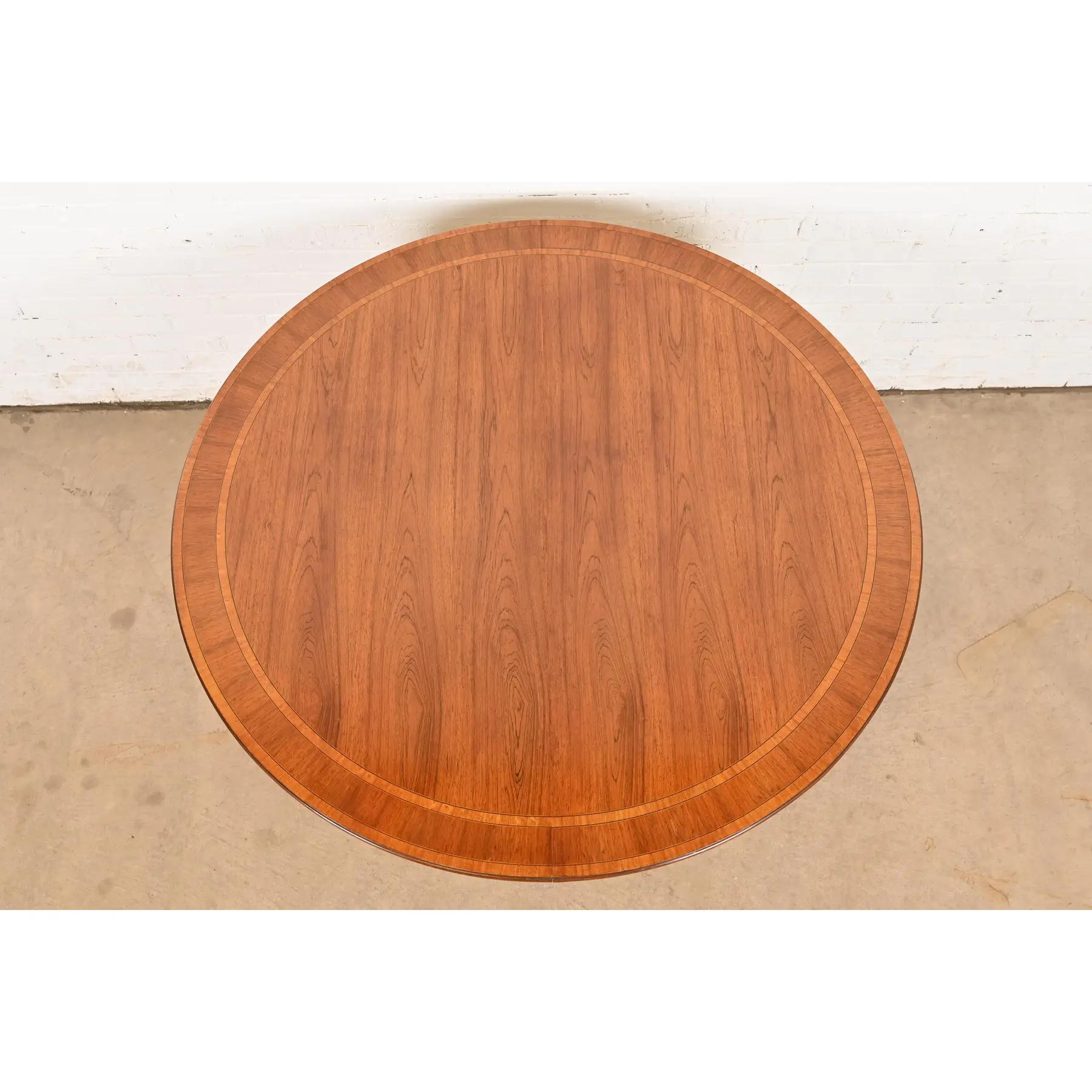 Mid-20th Century Baker Furniture Style Georgian Banded Rosewood Pedestal Extension Dining Table