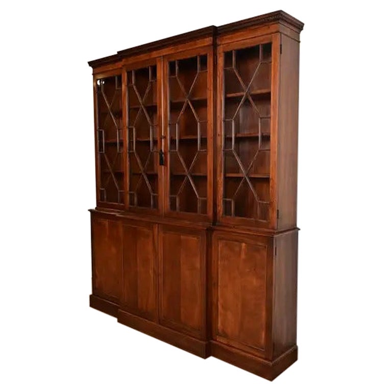 Baker Furniture Style Georgian Breakfront Bookcase Cabinet, Circa 1940s