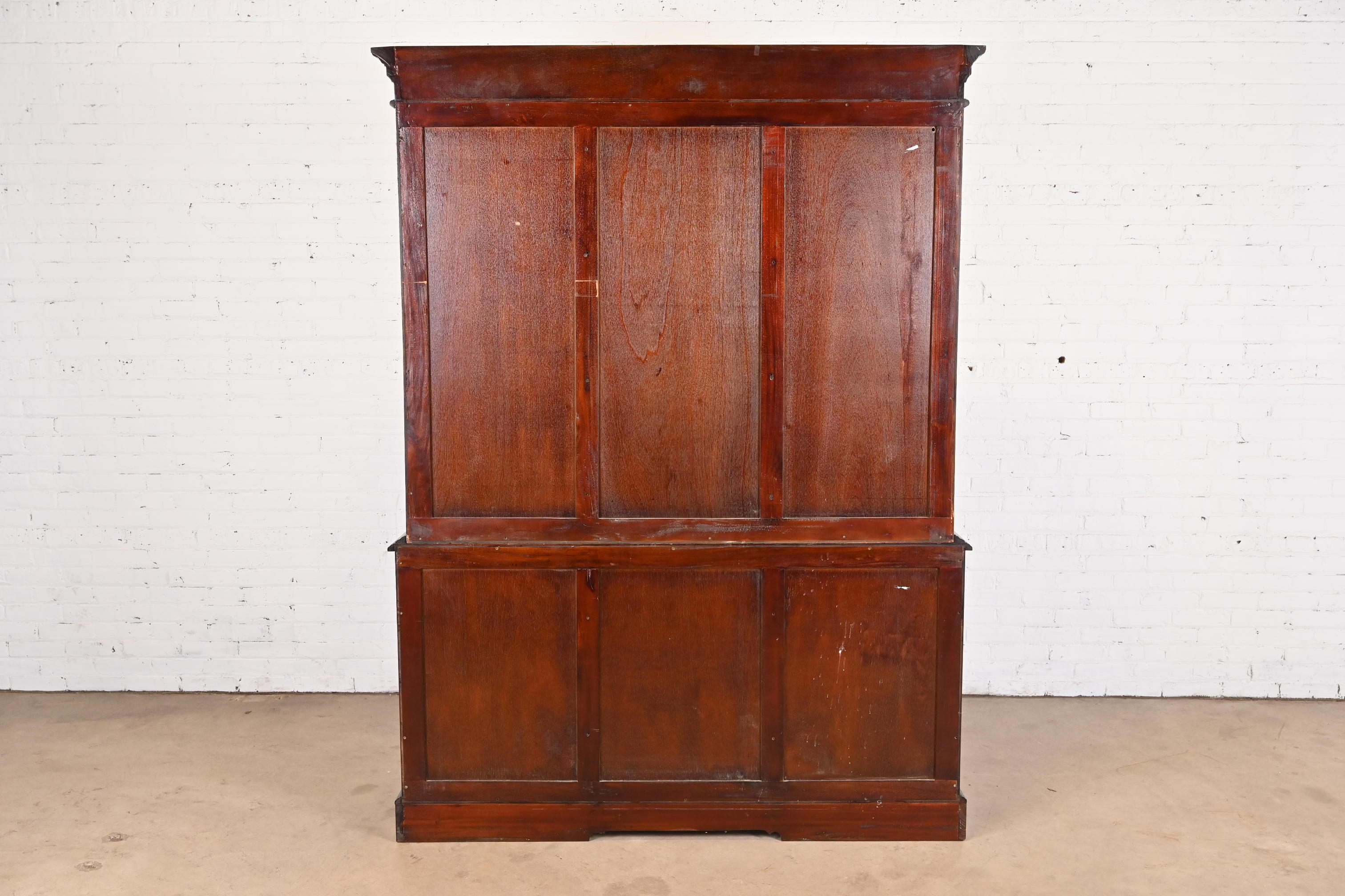 Baker Furniture Style Georgian Carved Flame Mahogany Breakfront Bookcase Cabinet 7