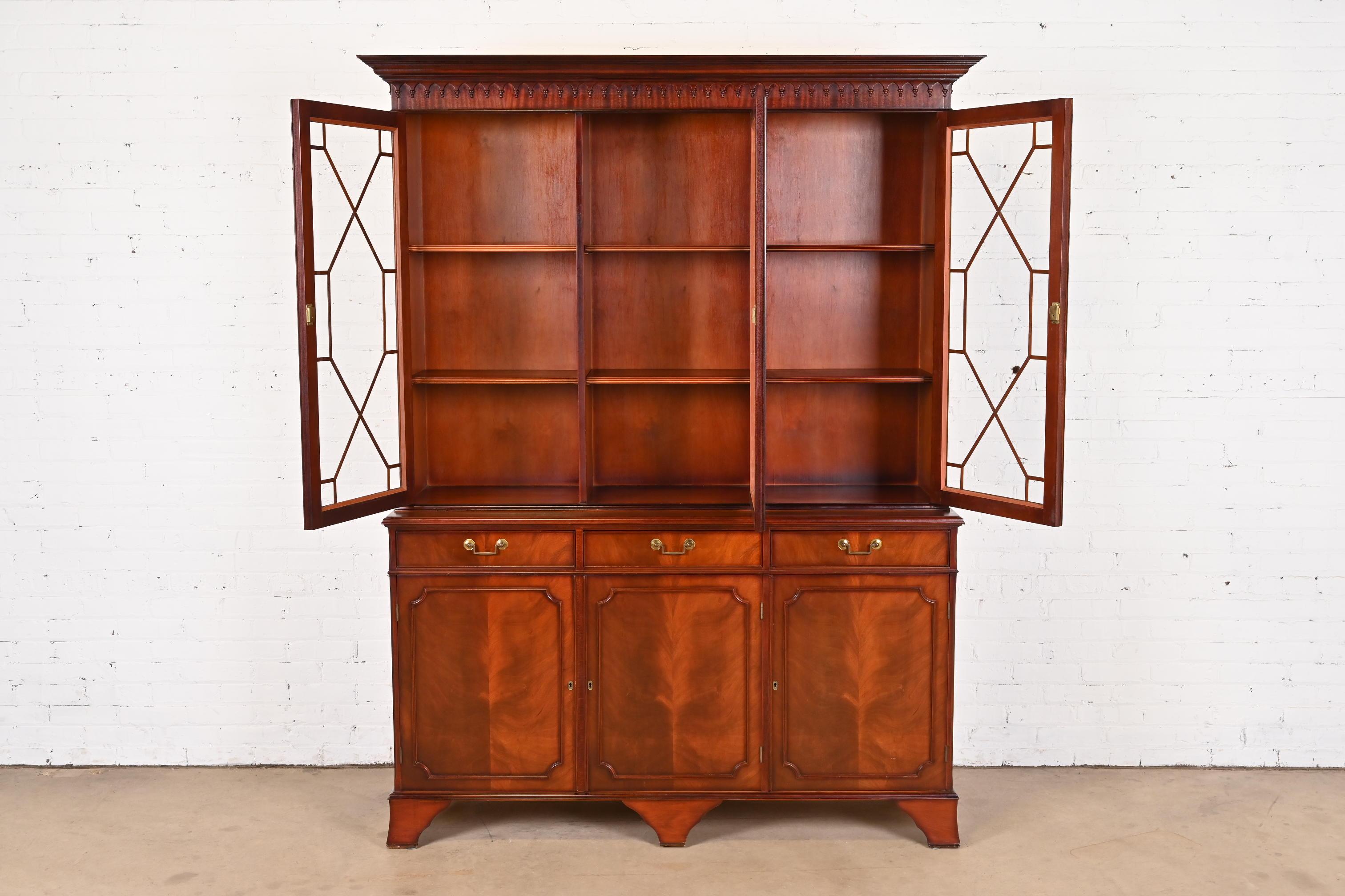 Baker Furniture Style Georgian Carved Flame Mahogany Breakfront Bookcase Cabinet 2