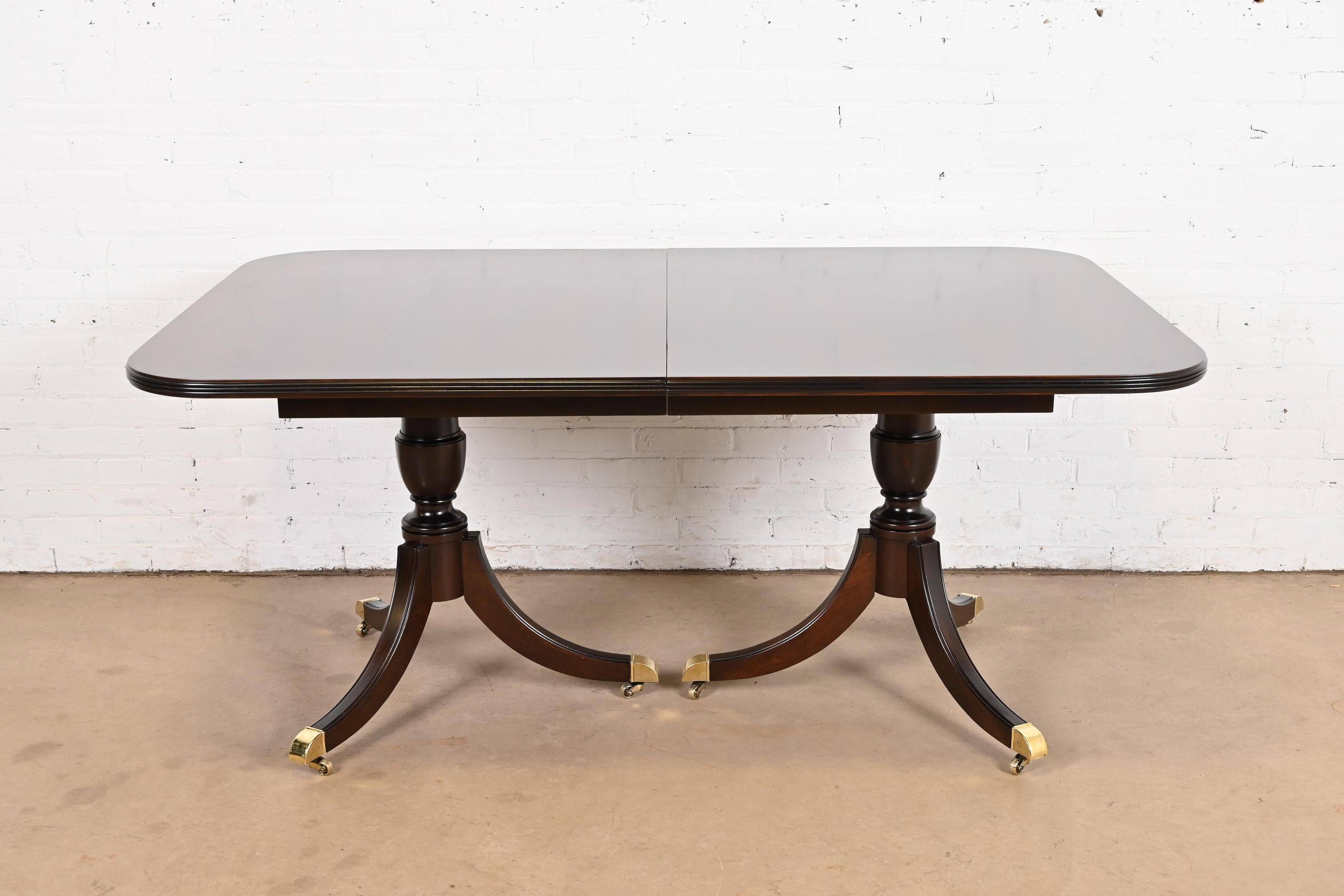 20th Century Baker Furniture Style Georgian Flame Mahogany Double Pedestal Dining Table