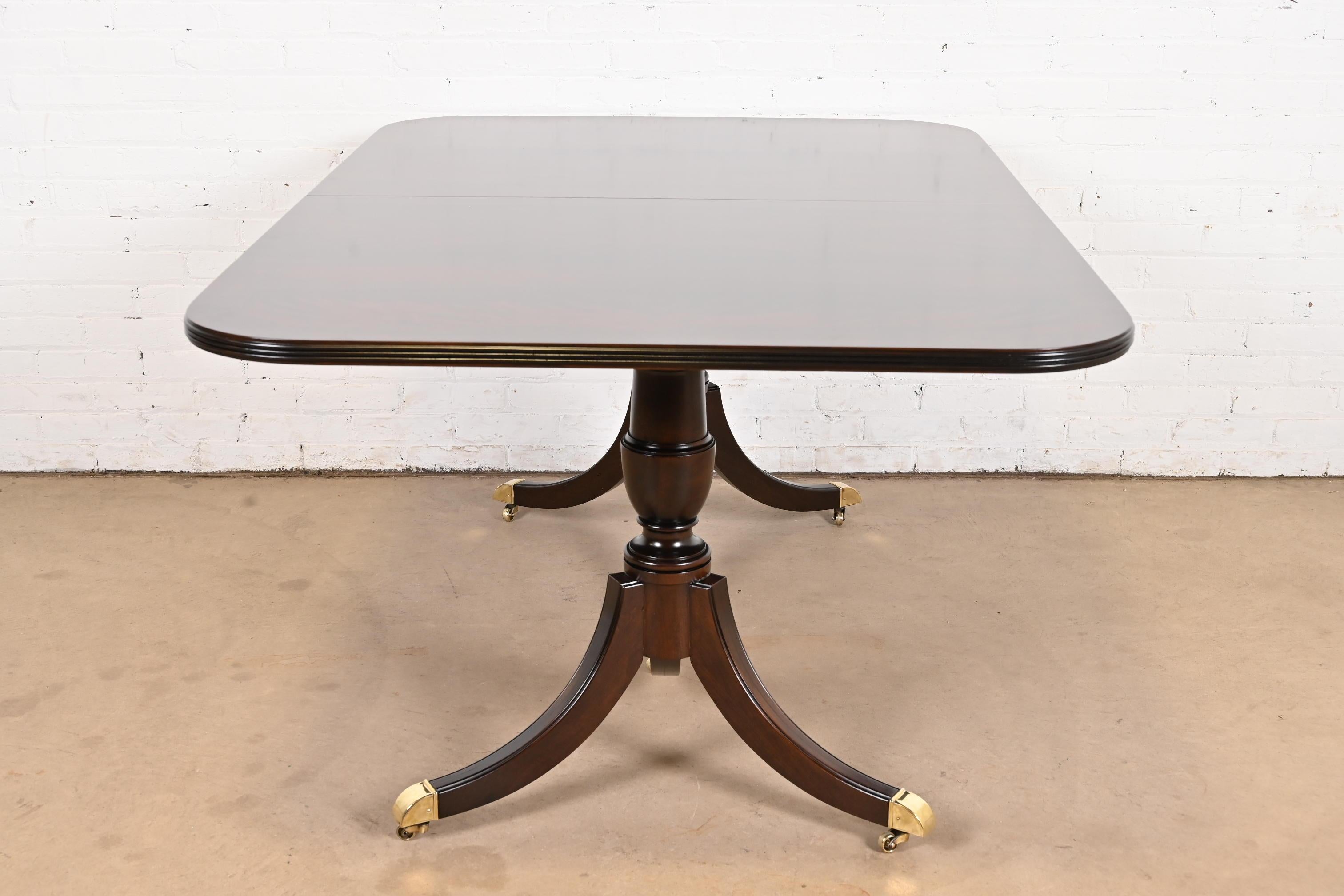 Baker Furniture Style Georgian Flame Mahogany Double Pedestal Dining Table 3