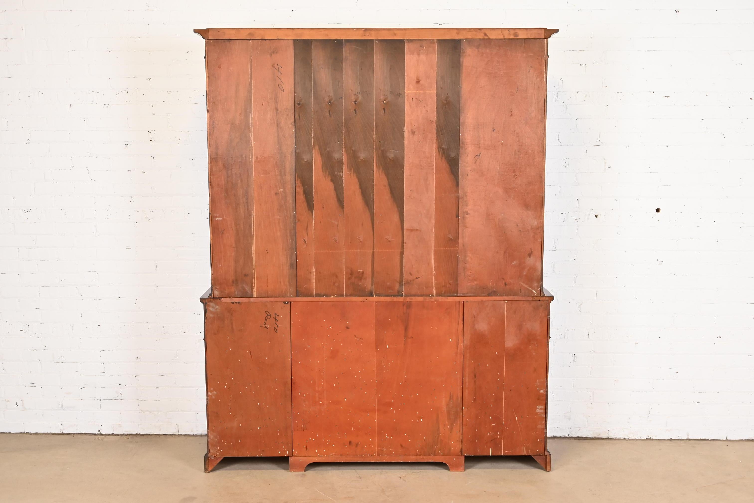 Baker Furniture Style Georgian Inlaid Mahogany Bubble Glass Breakfront Bookcase 9