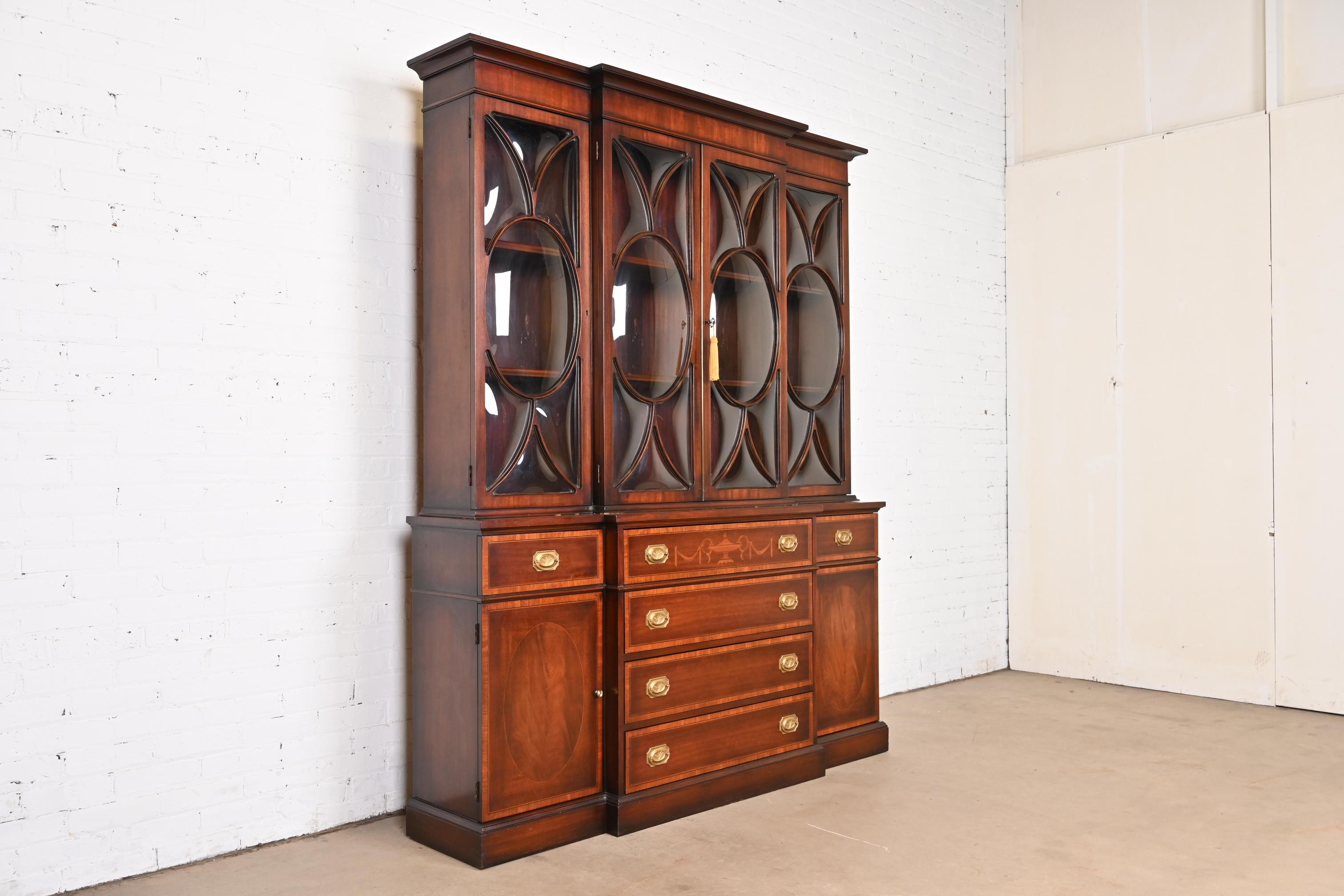 Baker Furniture Style Georgian Inlaid Mahogany Bubble Glass Breakfront Bookcase In Good Condition In South Bend, IN