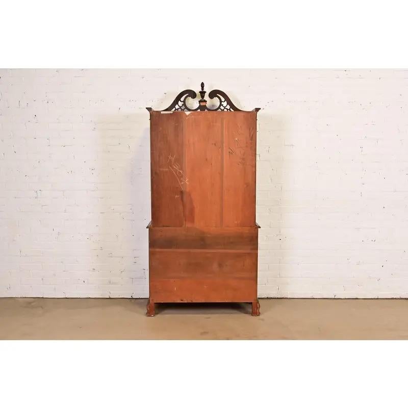 Mobile Baker in stile georgiano in mogano, armadio libreria a scomparsa, CIRCA 1960 in vendita 6