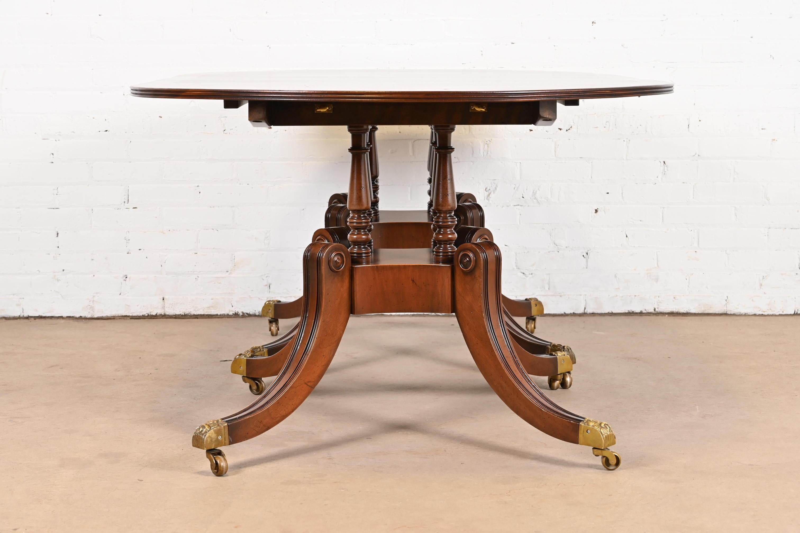 Baker Furniture Style Georgian Mahogany Double Pedestal Dining Table, Refinished For Sale 8