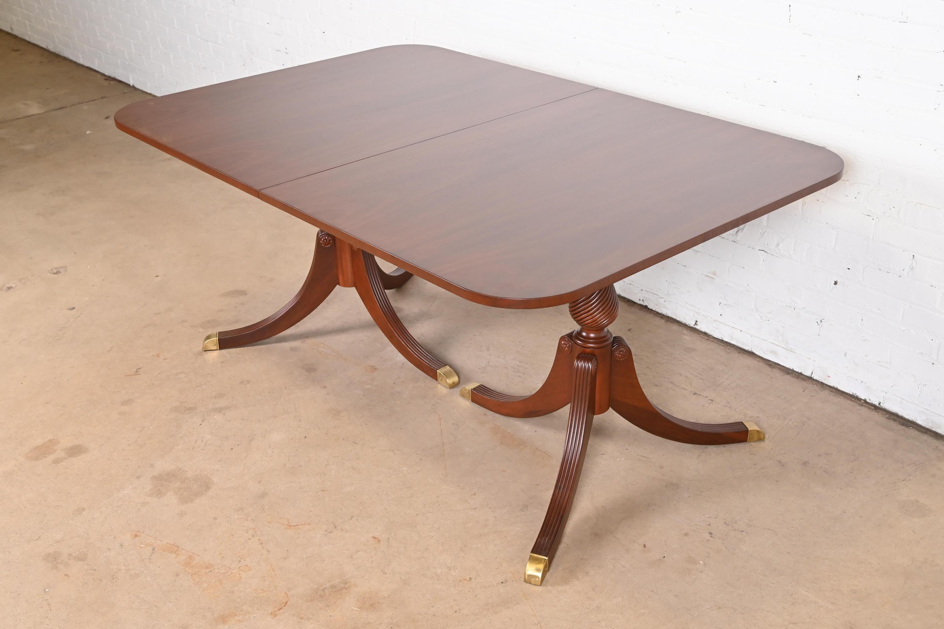 Baker Furniture Style Georgian Mahogany Double Pedestal Dining Table, Refinished For Sale 9