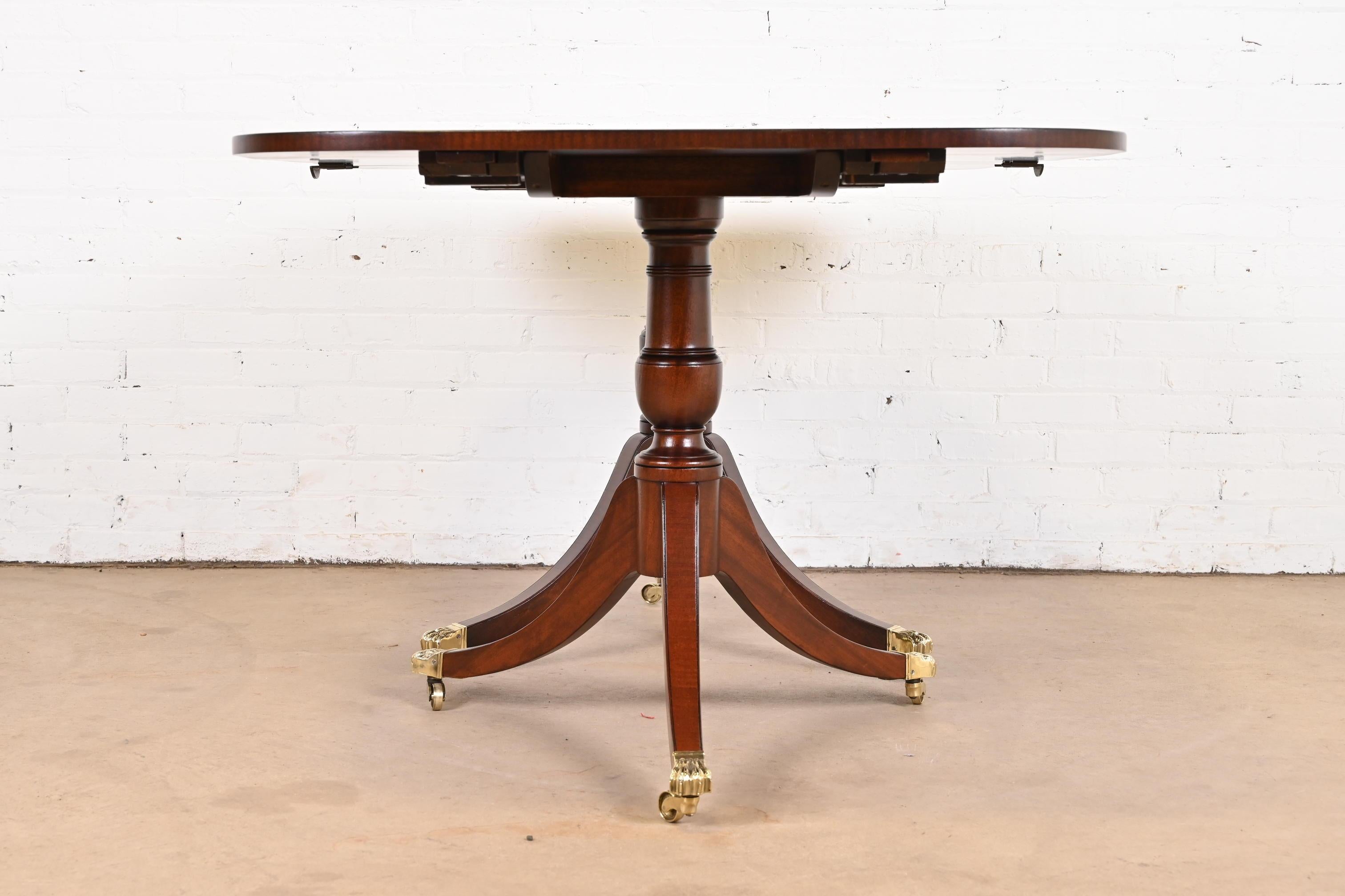 Baker Furniture Style Georgian Mahogany Double Pedestal Dining Table, Refinished For Sale 9