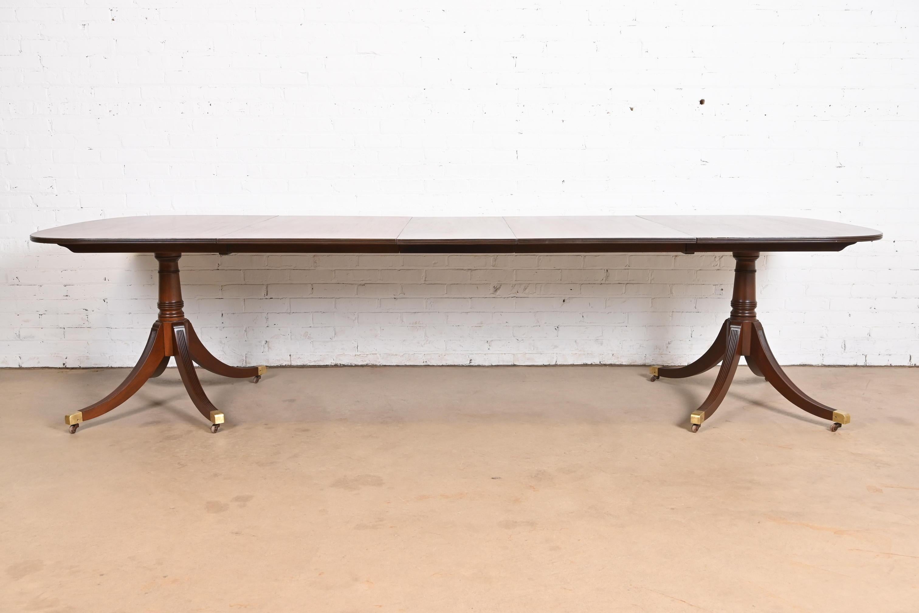 Baker Furniture Style Georgian Mahogany Double Pedestal Dining Table, Refinished In Good Condition In South Bend, IN
