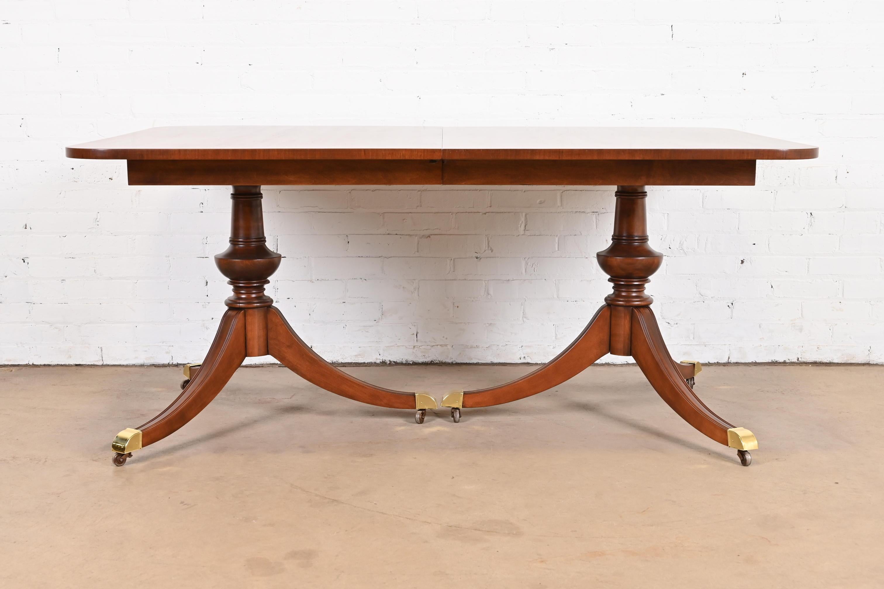 Baker Furniture Style Georgian Mahogany Double Pedestal Dining Table, Refinished For Sale 2