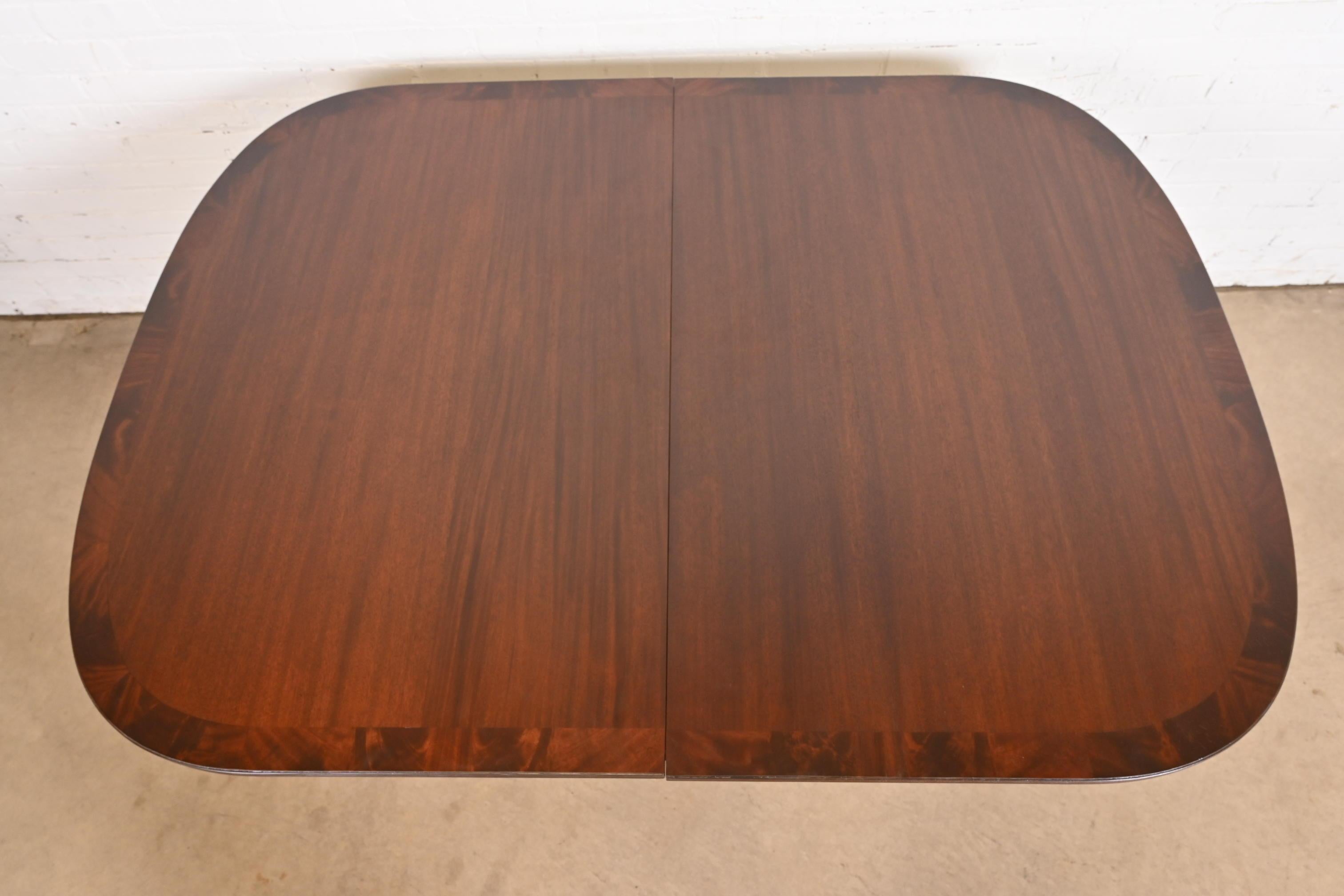 Baker Furniture Style Georgian Mahogany Double Pedestal Dining Table, Refinished 3