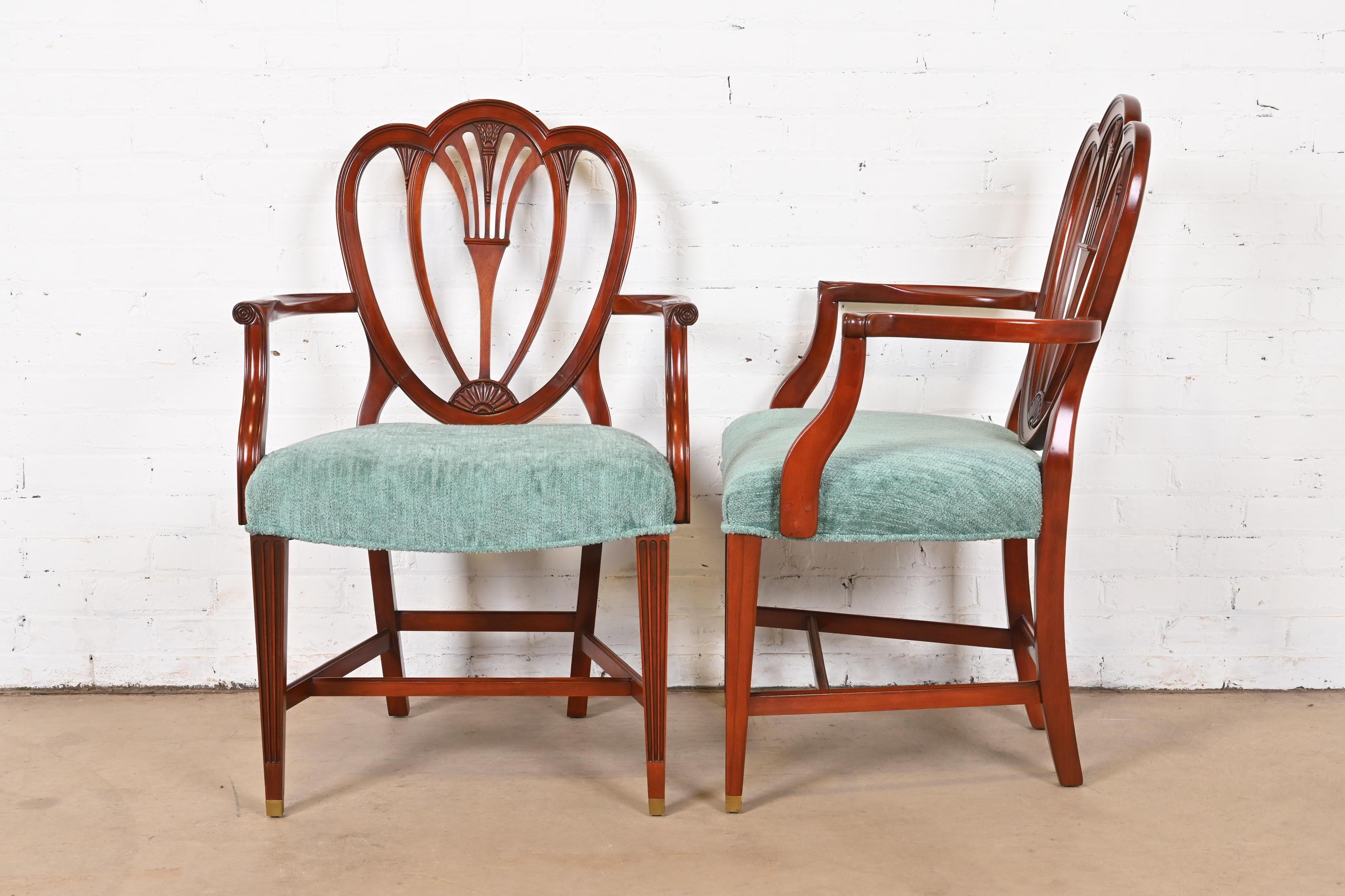 Baker Furniture Style Georgian Mahogany Shield Back Dining Chairs, Set of Six 7