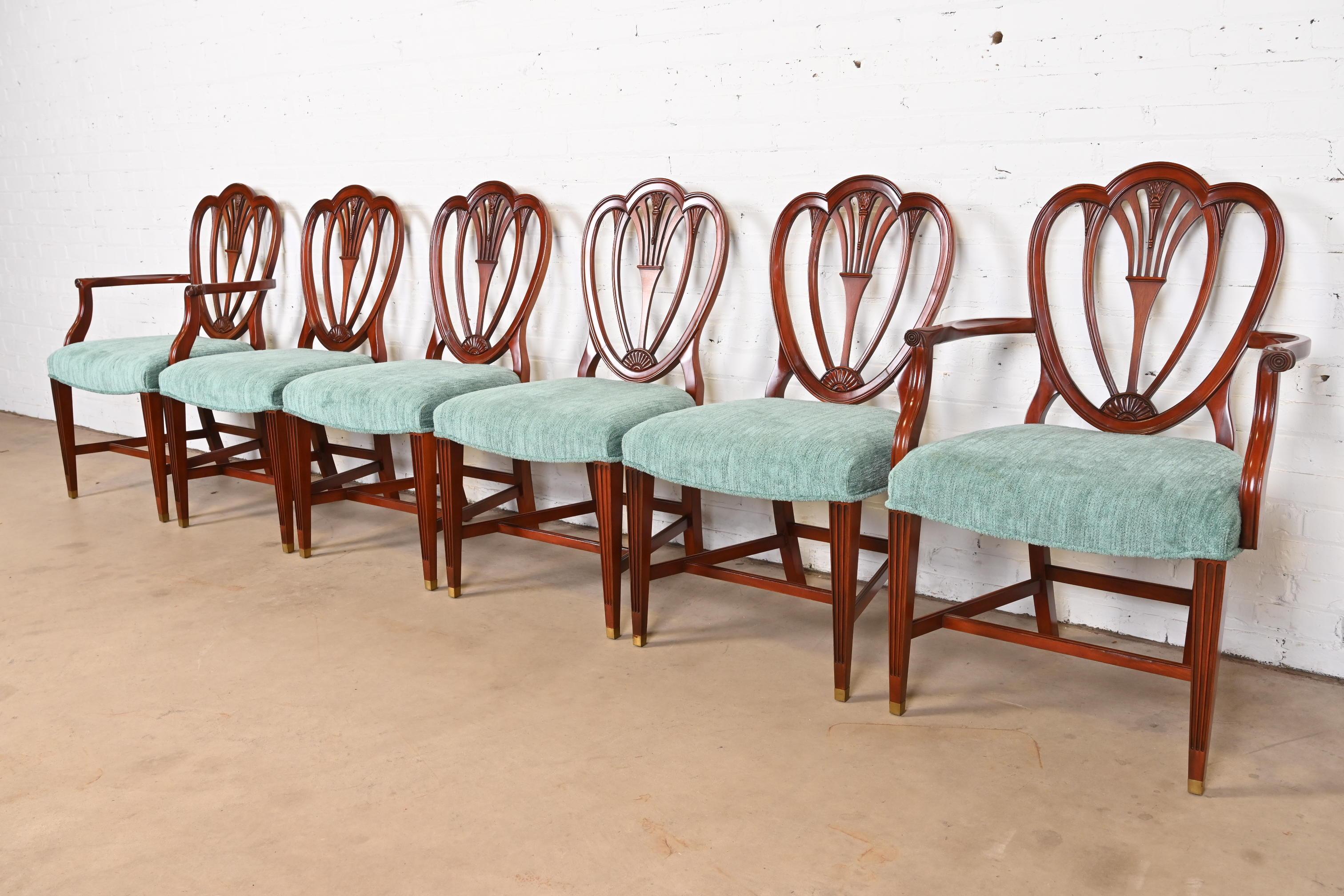 Baker Furniture Style Georgian Mahogany Shield Back Dining Chairs, Set of Six In Good Condition In South Bend, IN