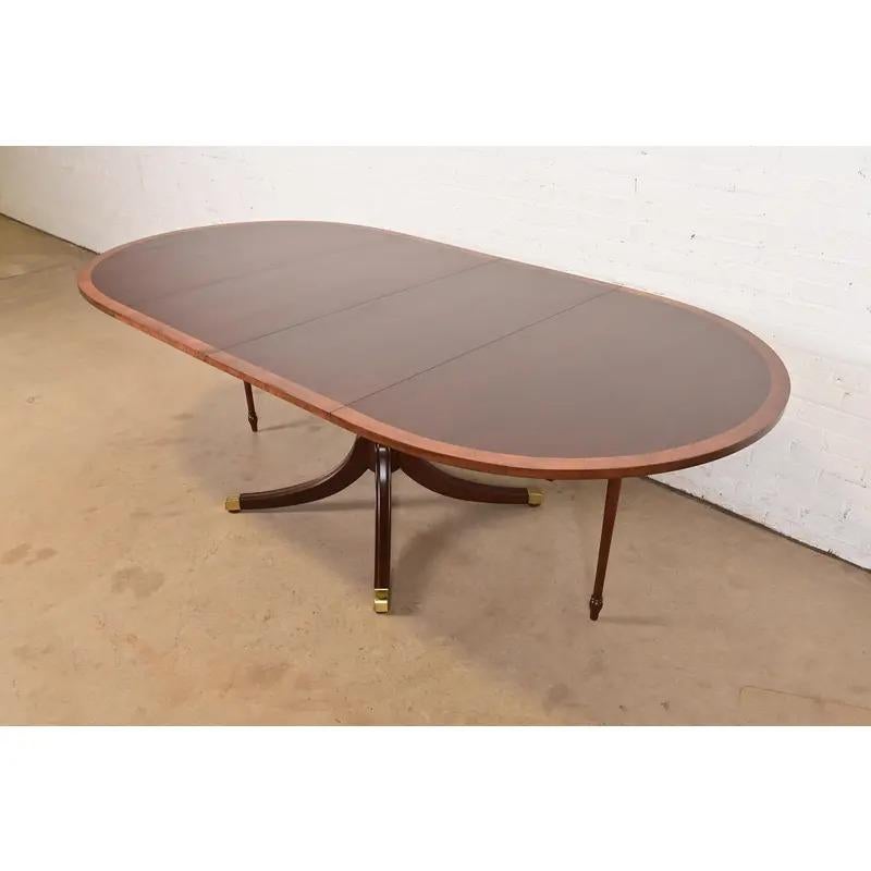 Baker Furniture Style Georgian Pedestal Extension Dining Table, Newly Refinished For Sale 4