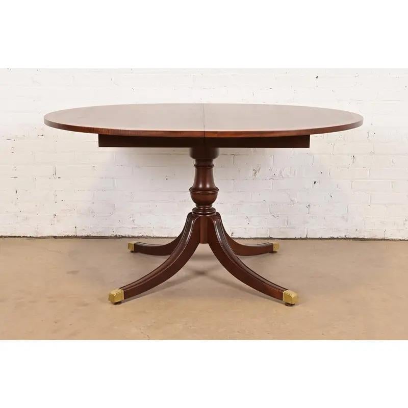 American Baker Furniture Style Georgian Pedestal Extension Dining Table, Newly Refinished For Sale