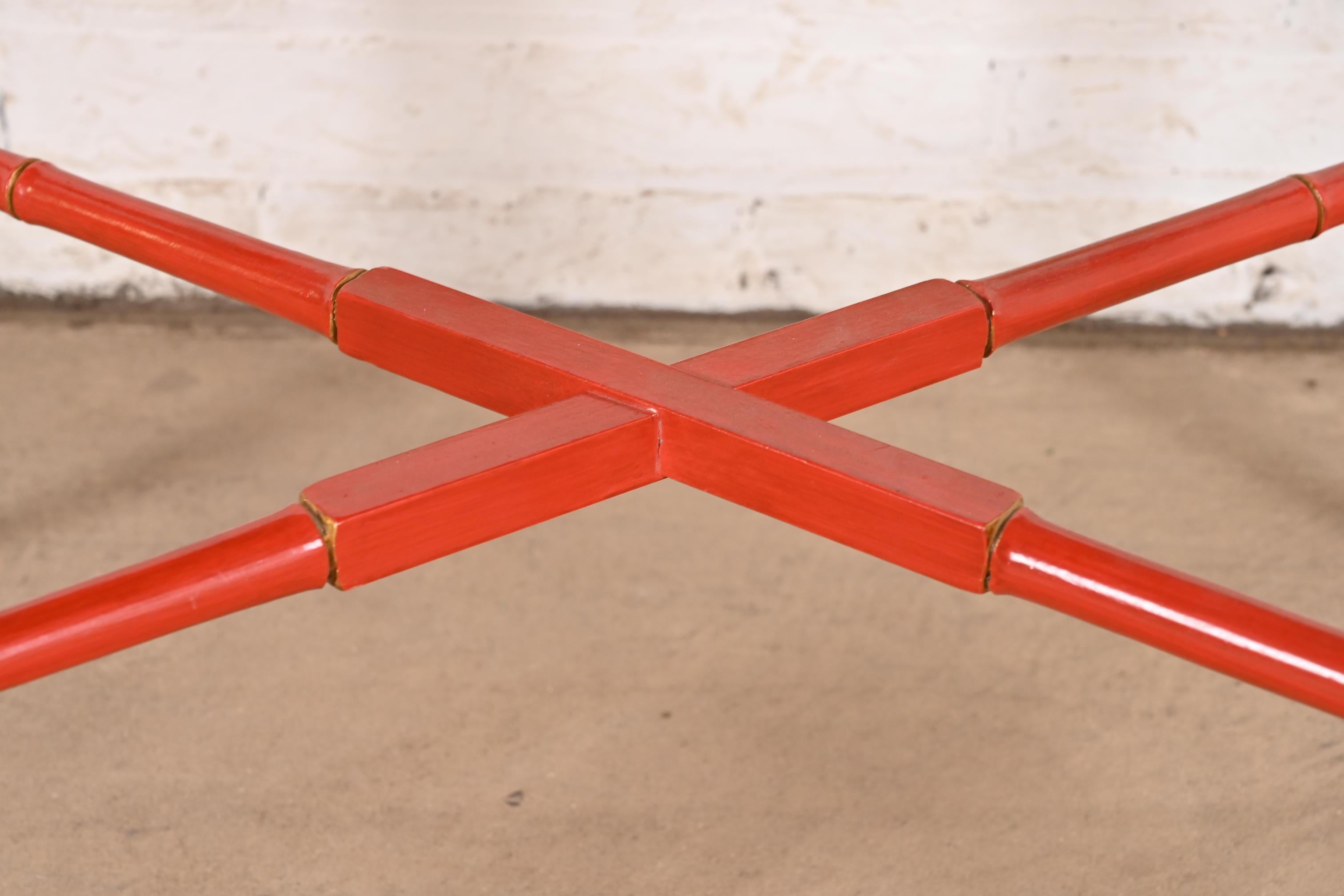 Baker Furniture Style Hollywood Regency Chinoiserie Faux Bamboo Coffee Table For Sale 3