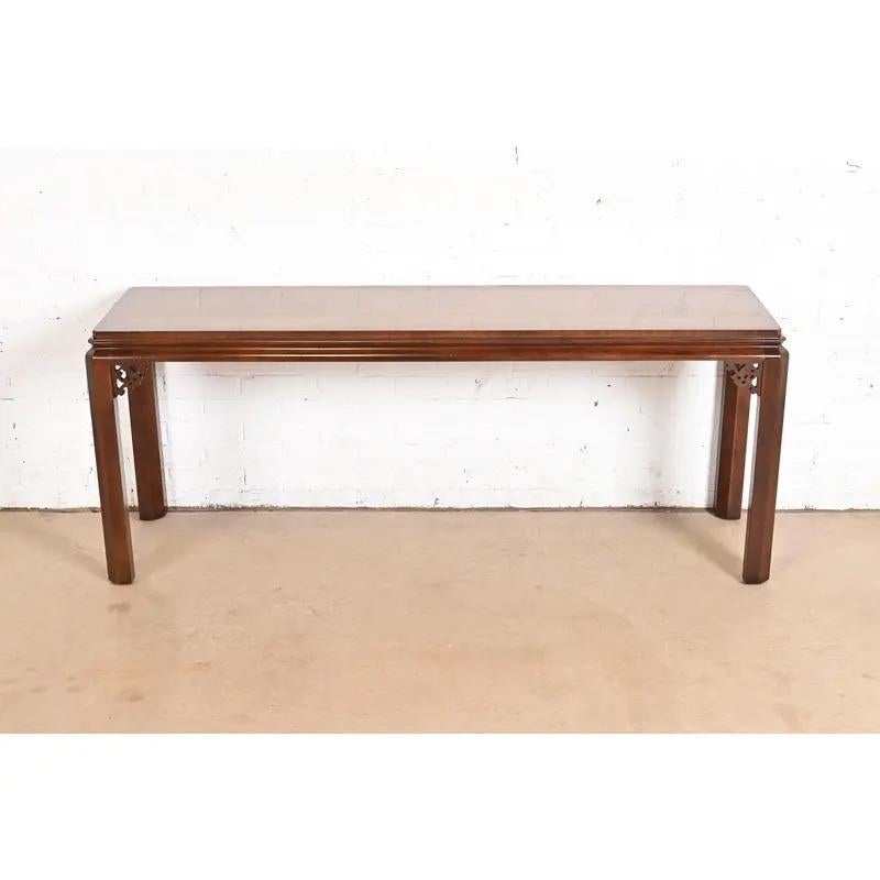 Mesa consola de caoba estilo Hollywood Regency de Baker Furniture, Circa 1960s Chinoiserie en venta