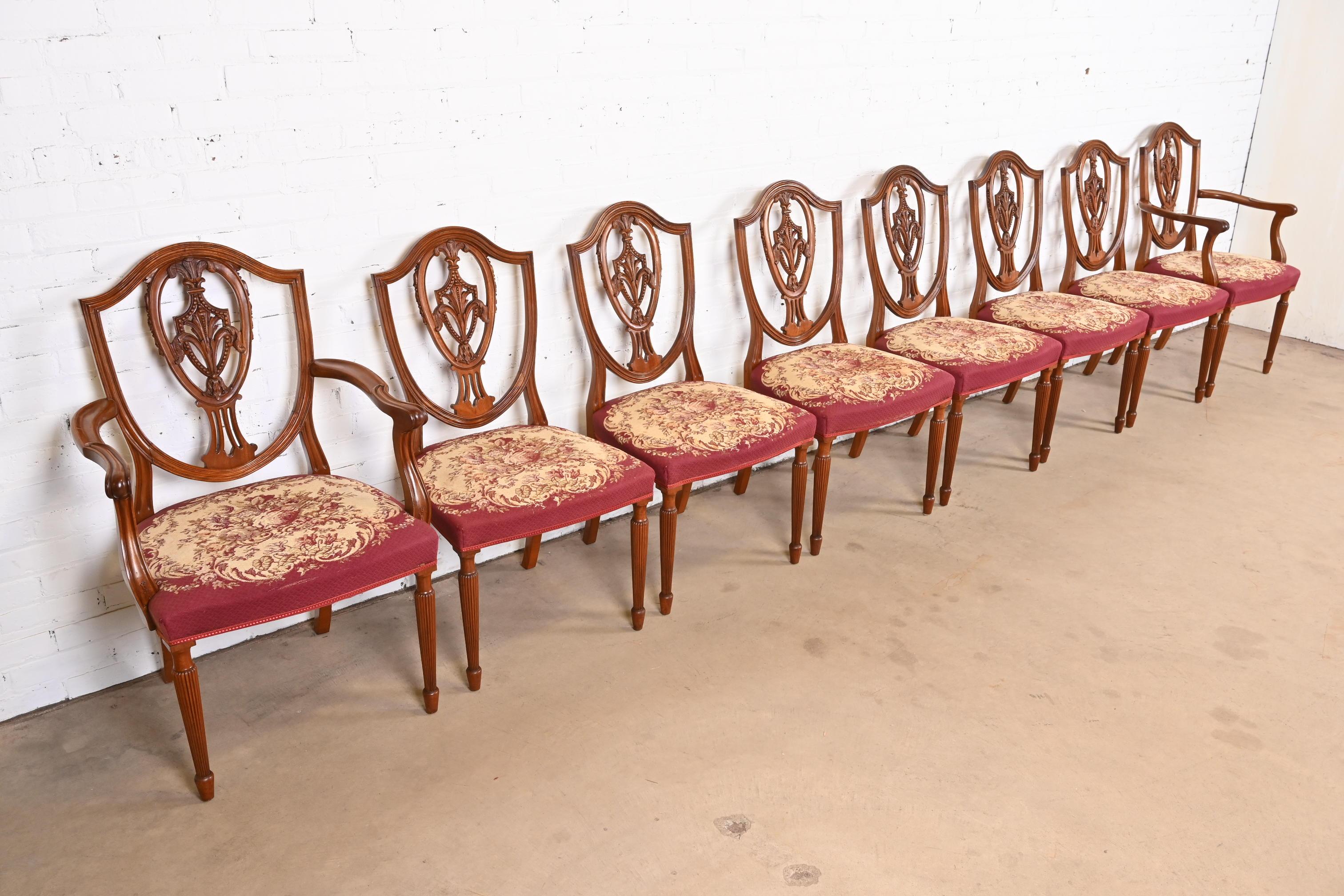 Mid-20th Century Baker Furniture Style Louis XVI Mahogany Shield Back Dining Chairs, Set of Eight For Sale