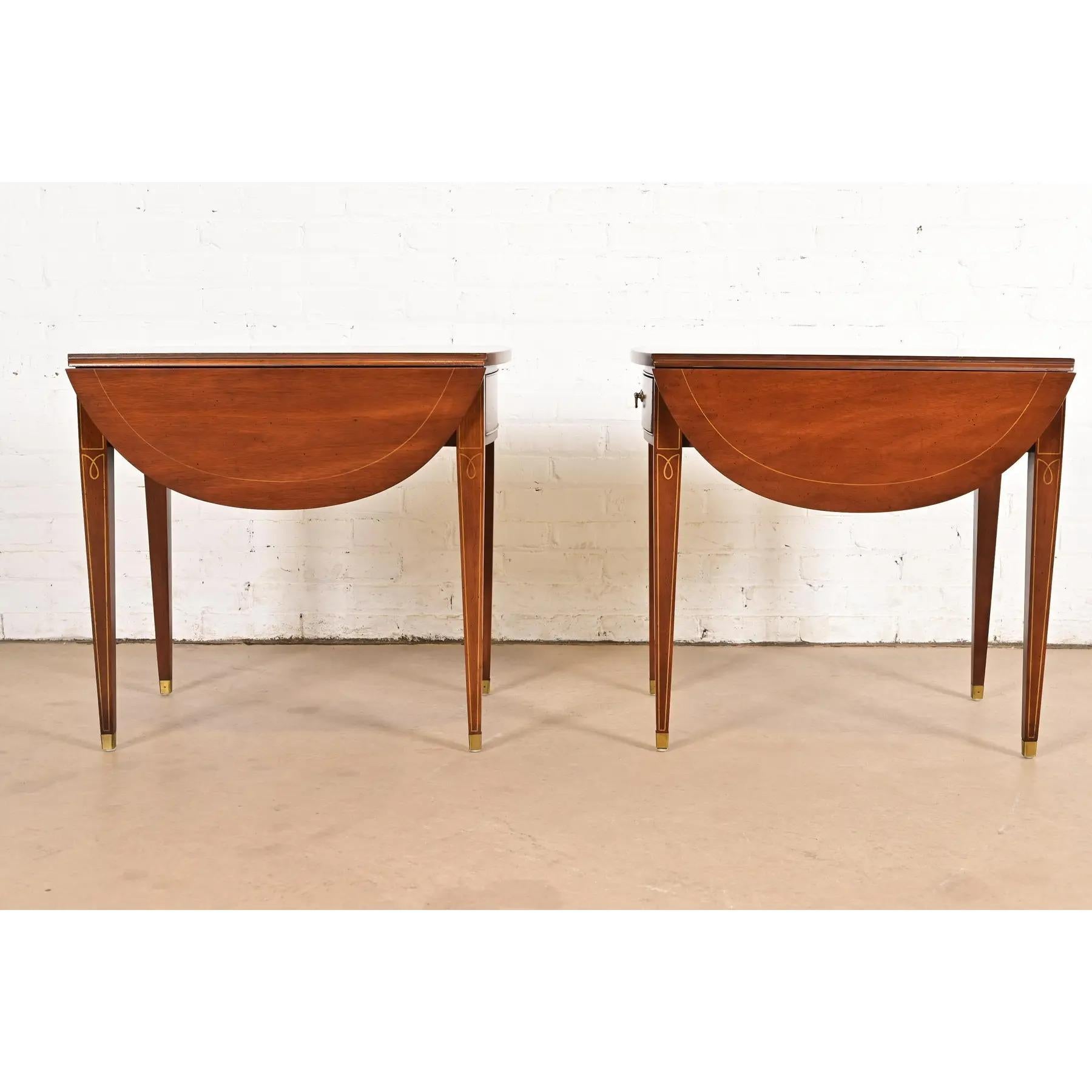 Baker Furniture Style Mahogany Drop Leaf Pembroke Side Tables, Pair For Sale 5