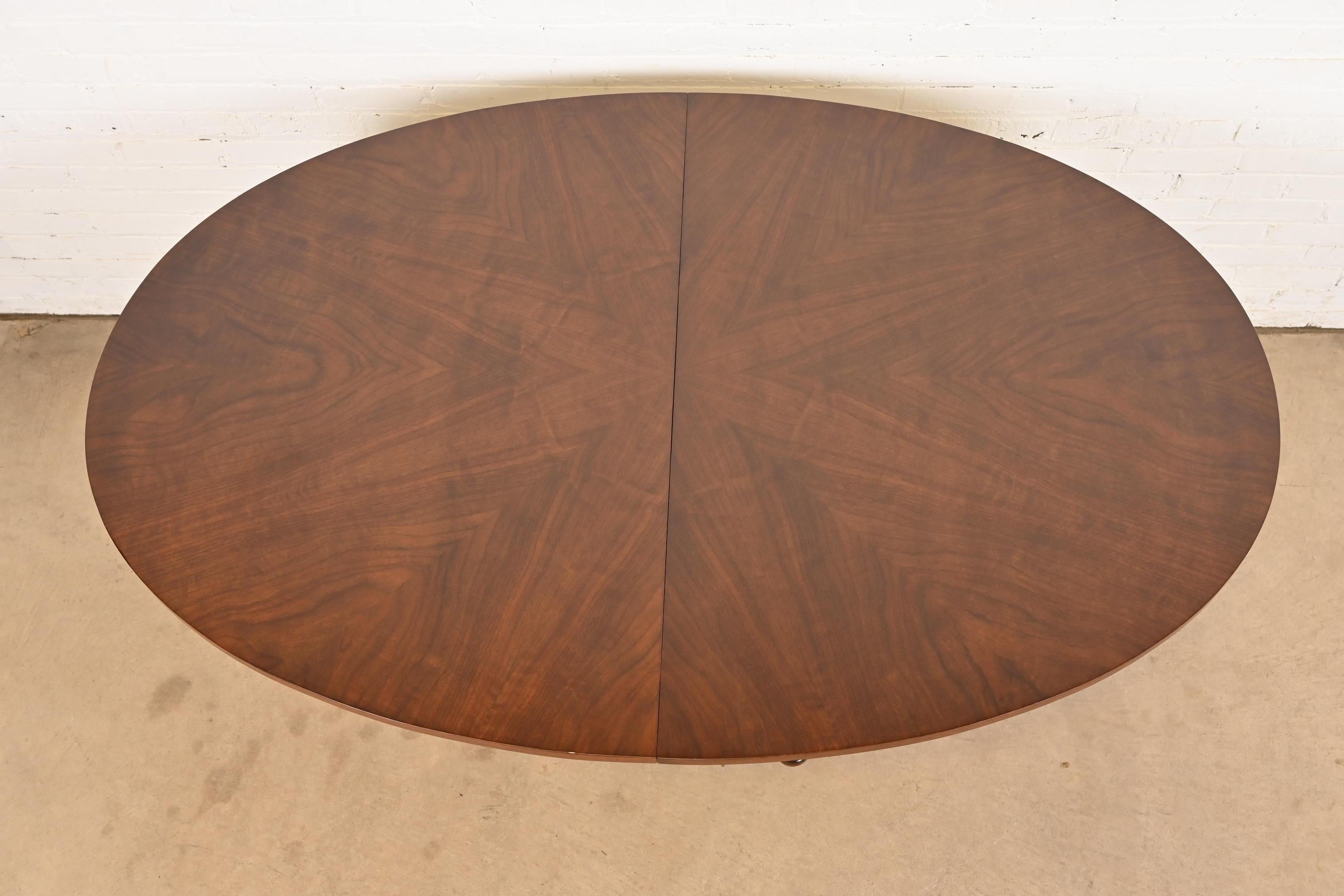 Baker Furniture Style Regency Walnut Double Pedestal Dining Table, Refinished For Sale 4