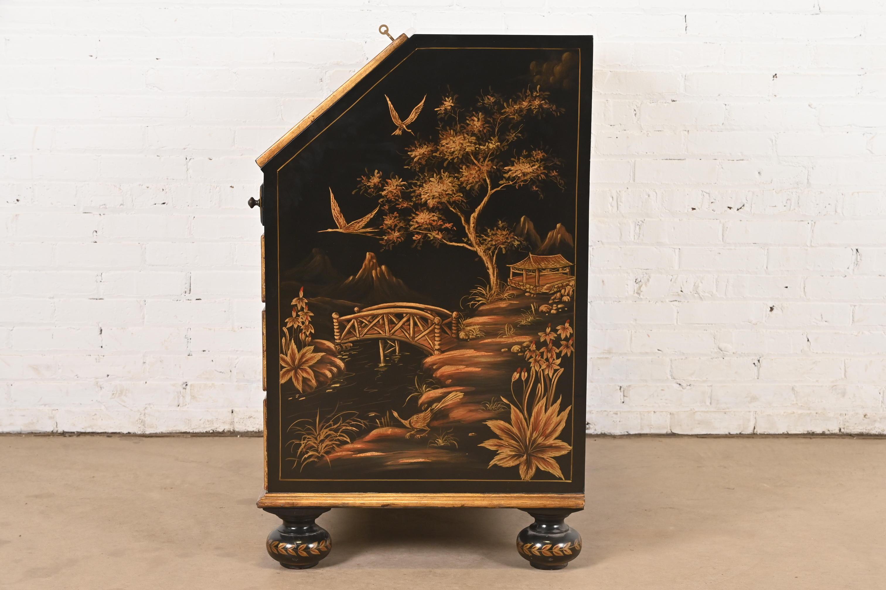 Scrivania Baker Furniture in stile William & Mary Chinoiserie laccata di nero 4