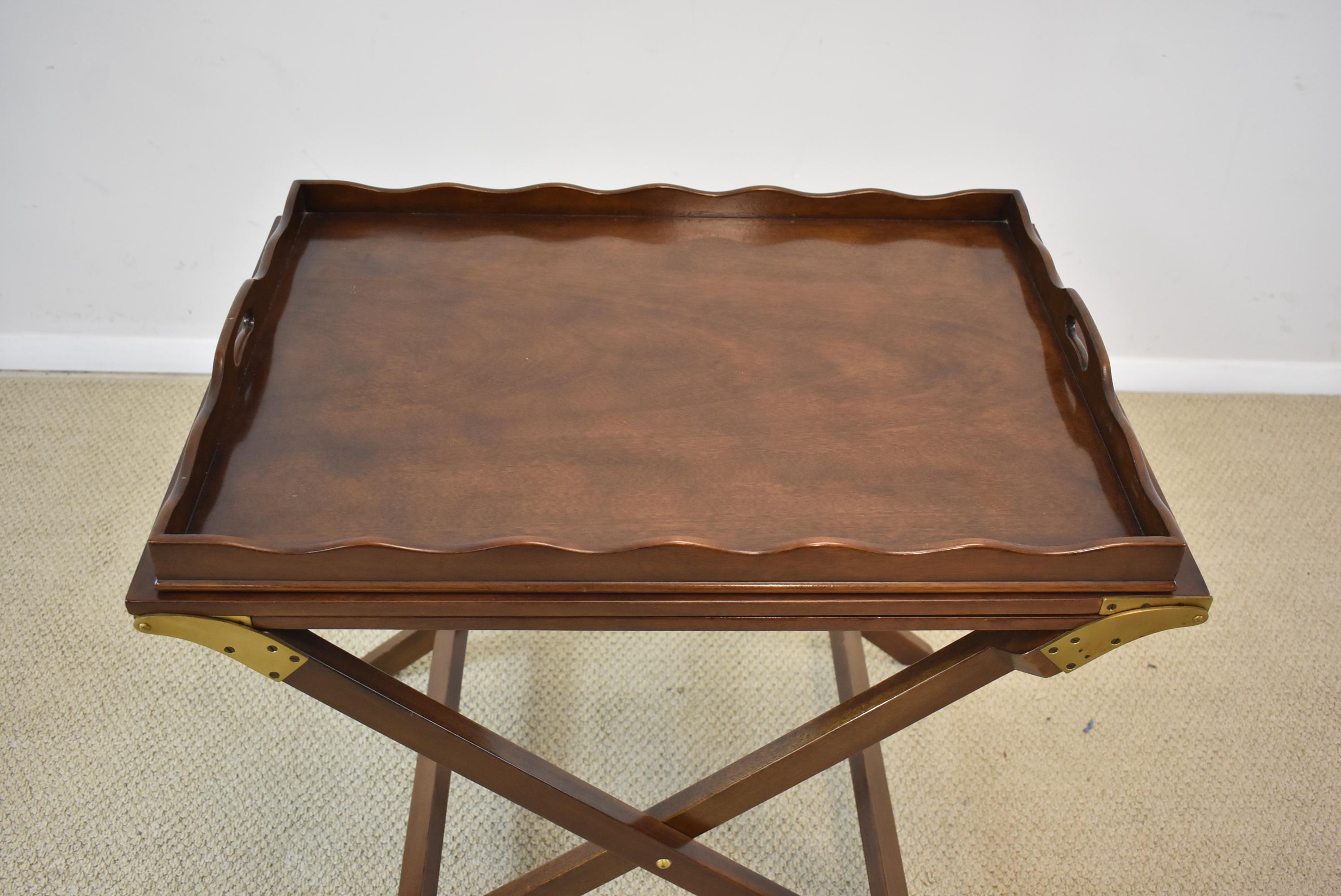 serving tray table