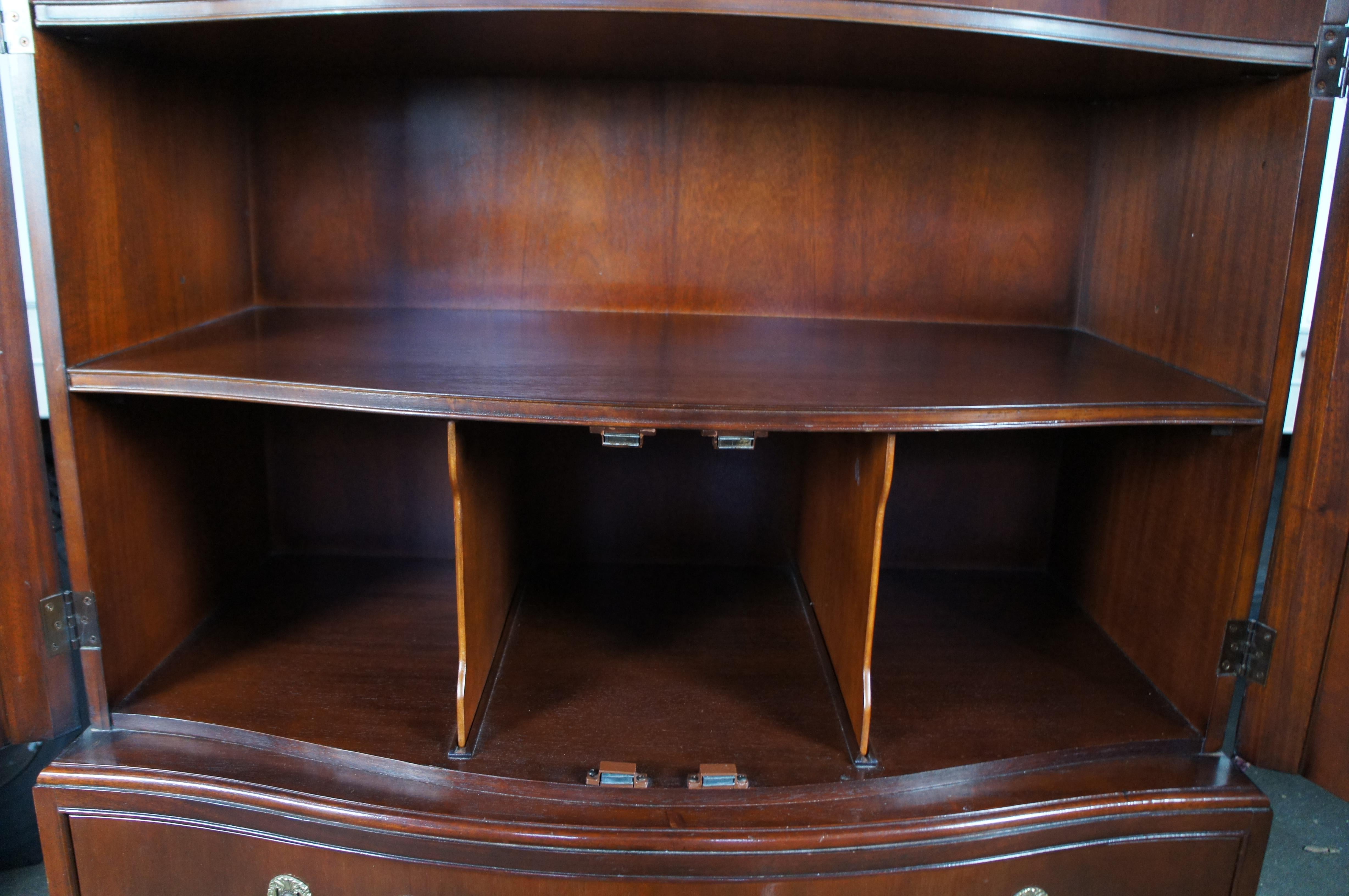 Baker Georgian Mahogany Serpentine Bowfront Armoire Wardrobe Linen Press Dresser 1