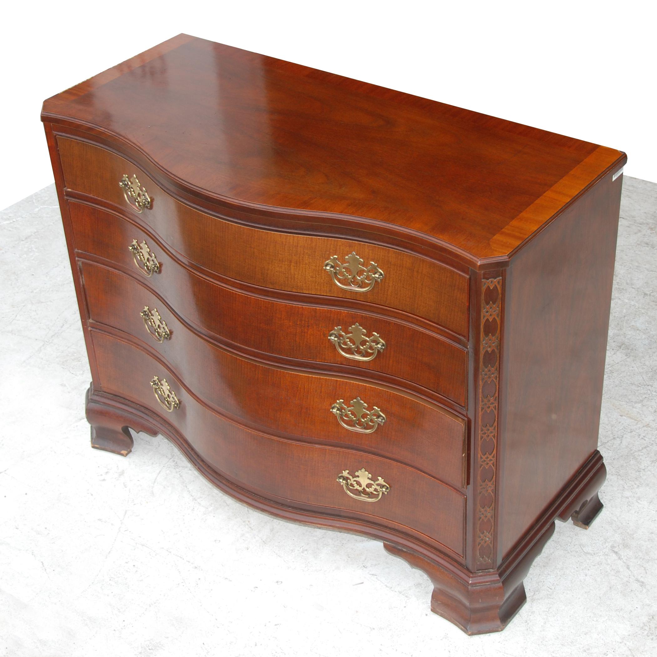 Baker Historic Charleston Chippendale Bon état - En vente à Pasadena, TX