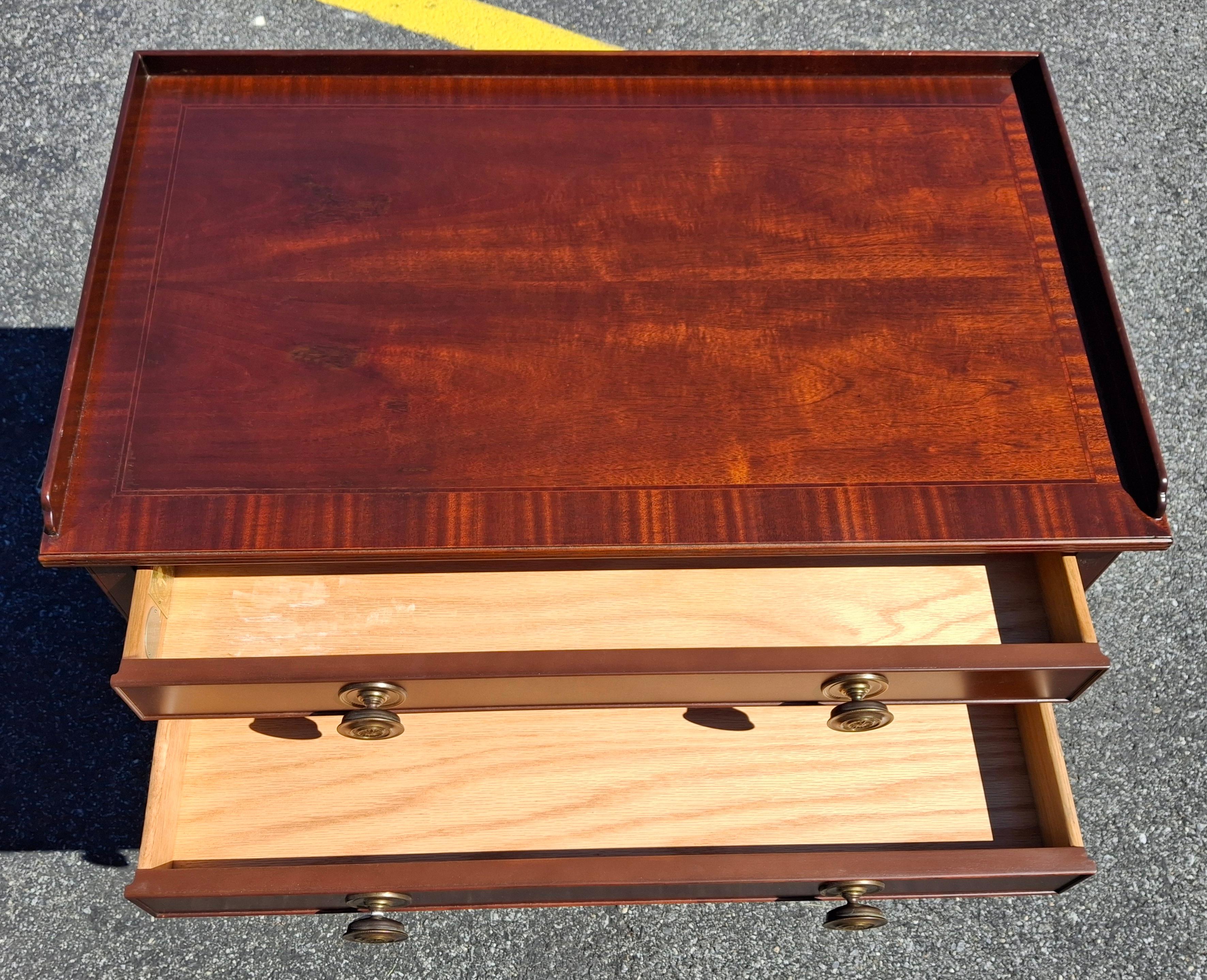 Tacheté Baker Historic Charleston Collection Mahogany Rolling Buffet Server en vente
