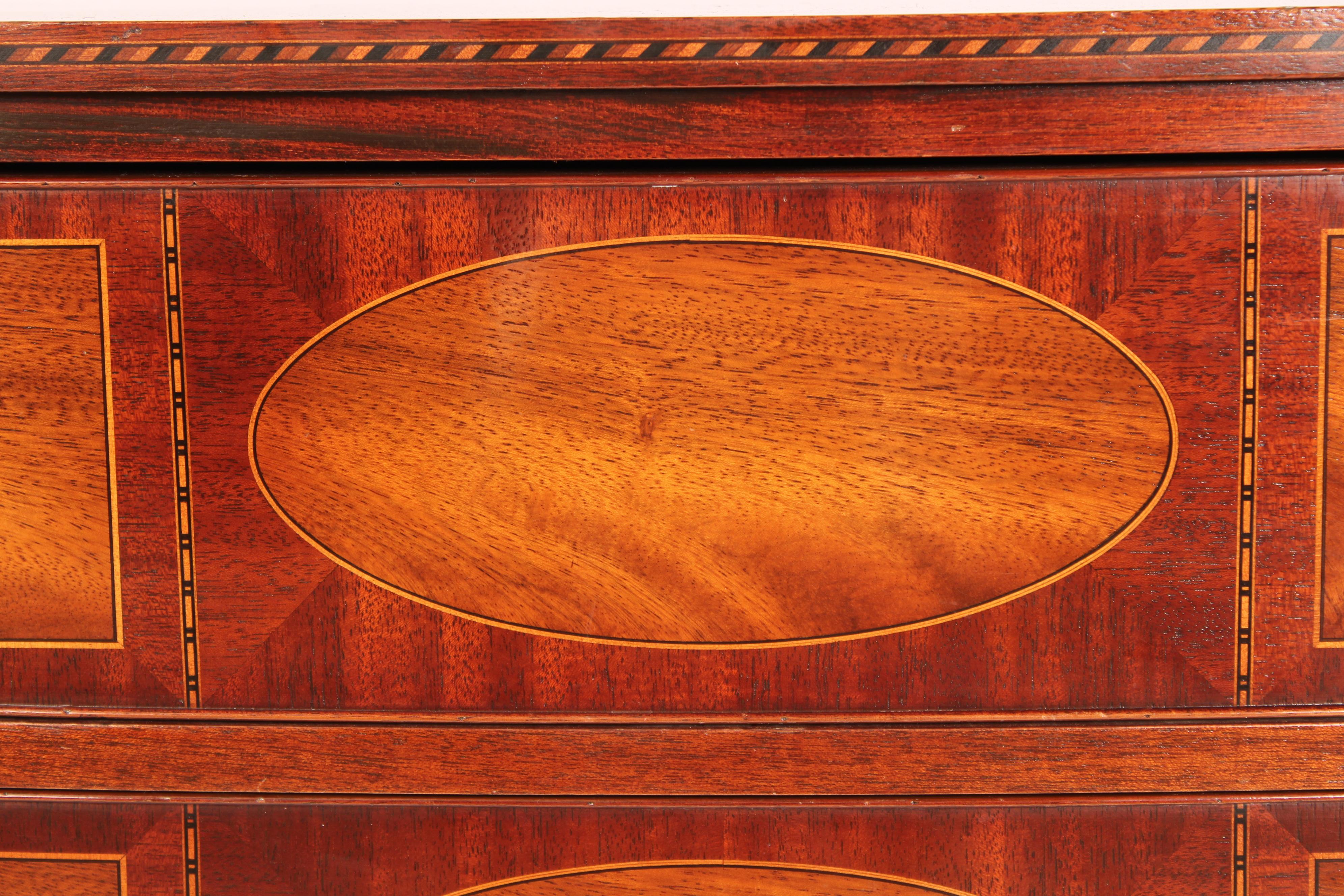 Baker Historic Charleston Mahogany Chest of Drawers. For Sale 3