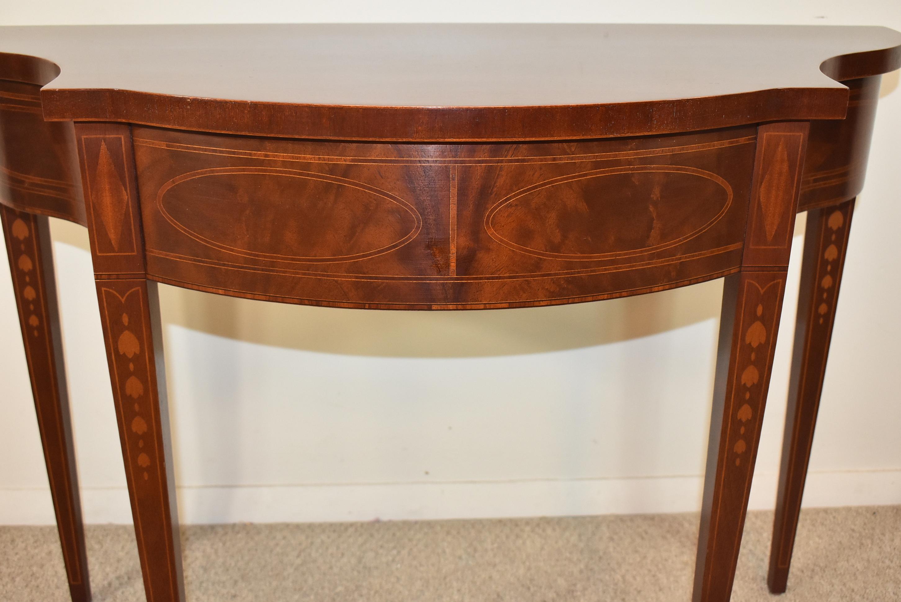 American Classical Baker Historic Charleston Mahogany Demilune Serpentine Front Table For Sale