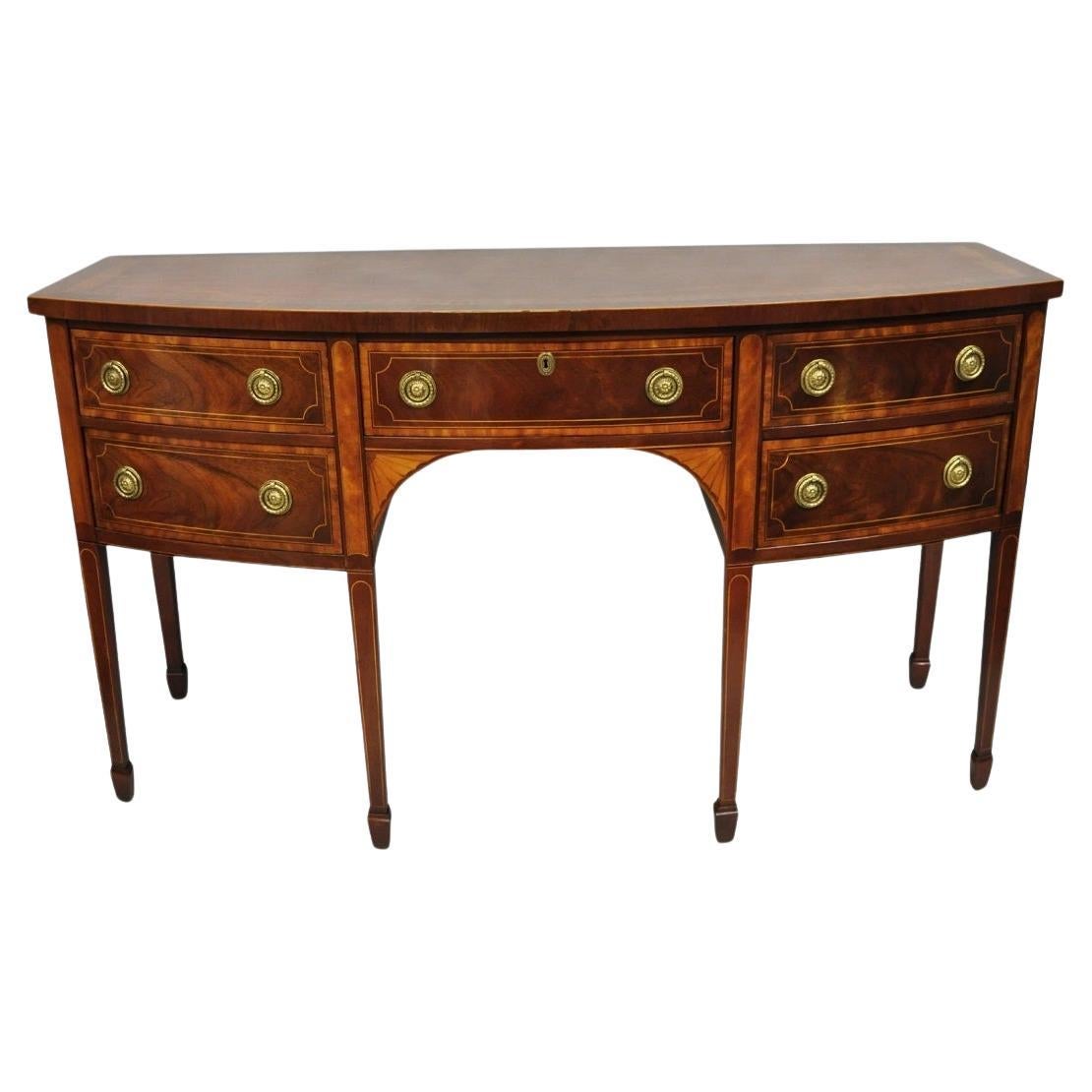 Buffet buffet Charleston historique en acajou incrusté de démilune Hepplewhite en vente
