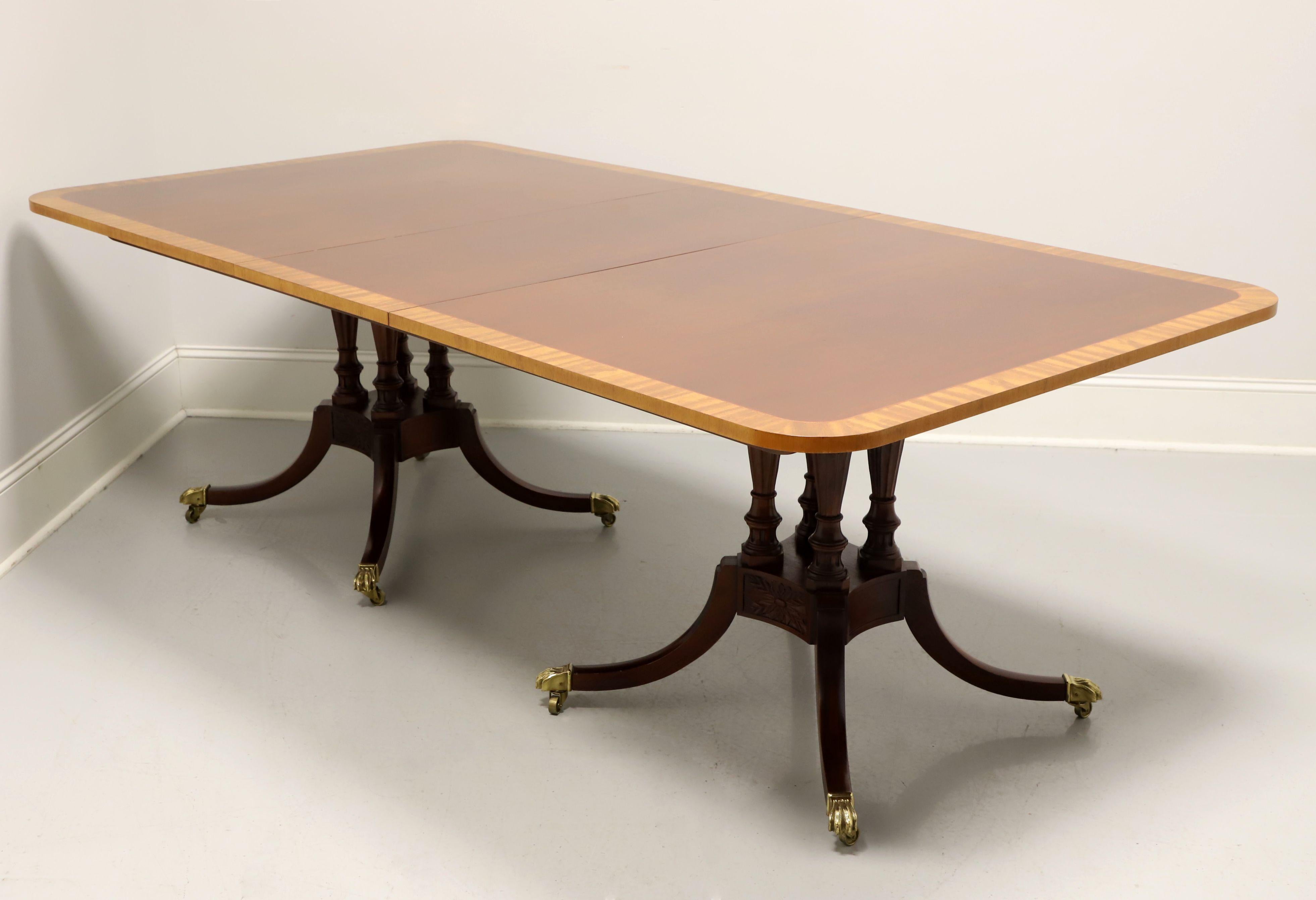 BAKER Historic Charleston Mahogany Satinwood Banded Double Pedestal Dining Table In Good Condition For Sale In Charlotte, NC